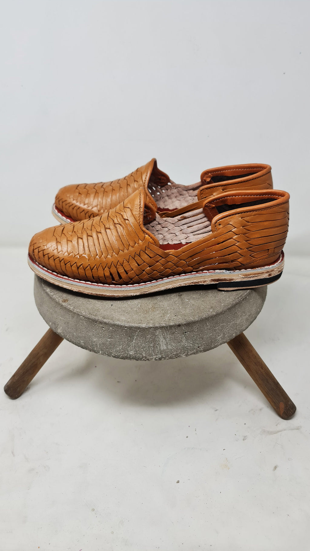 Men's Mexican Huaraches in Tan Satchel with Leather Sole | Shipped from Mexico