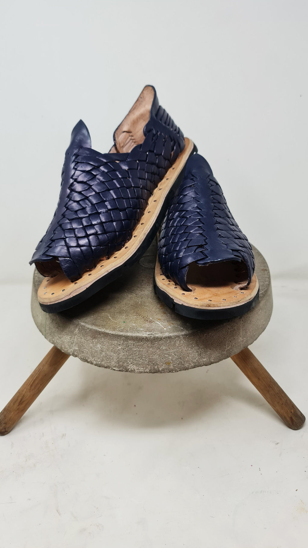 Men's Navy Huaraches Petatillo - Tire Sole and Nailed - Durable Mexican Footwear - Direct Shipping from Mexico