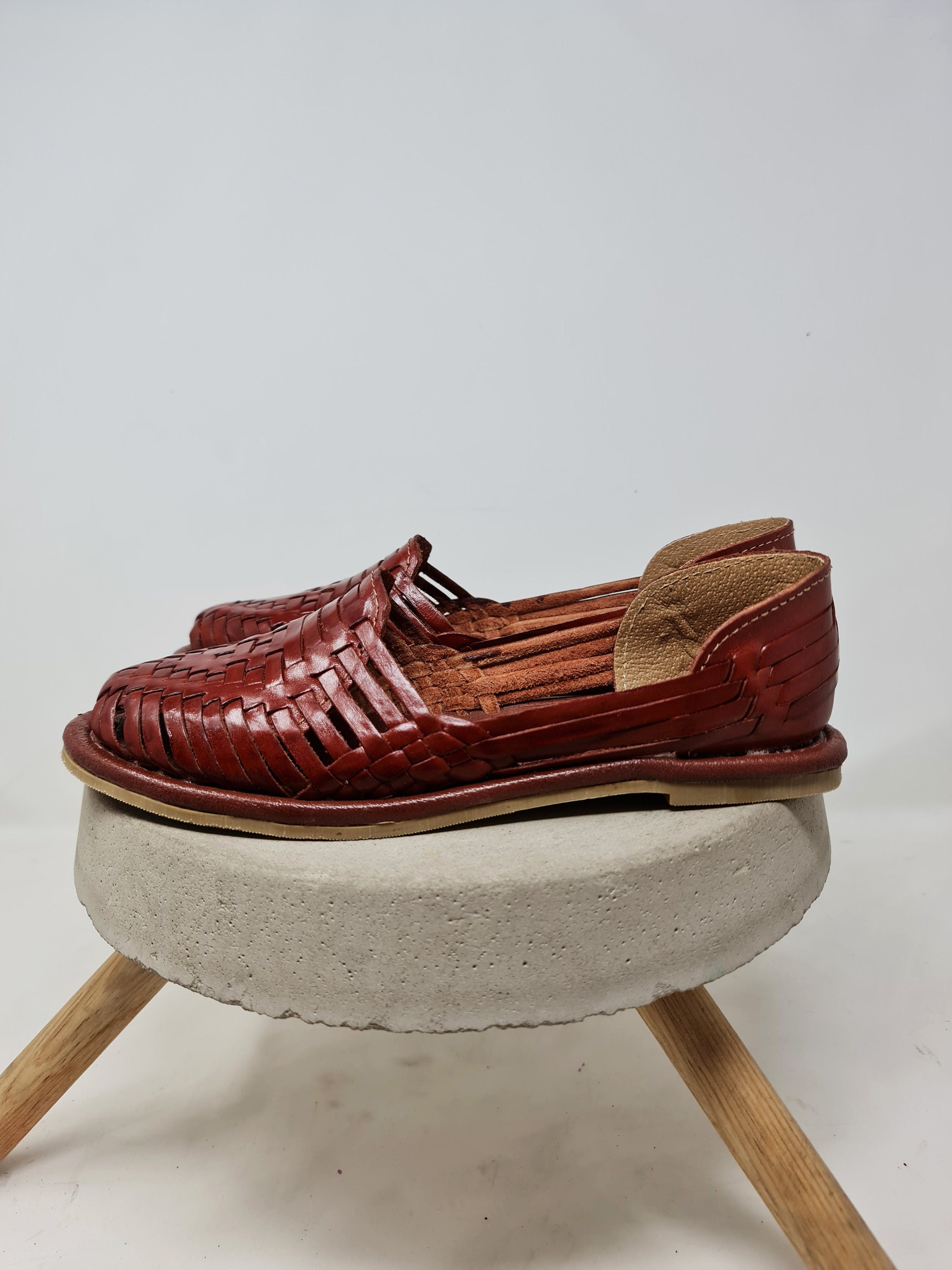 Women's Leather Huaraches, Mexican Huaraches, Mexican Sandal, Handmade,