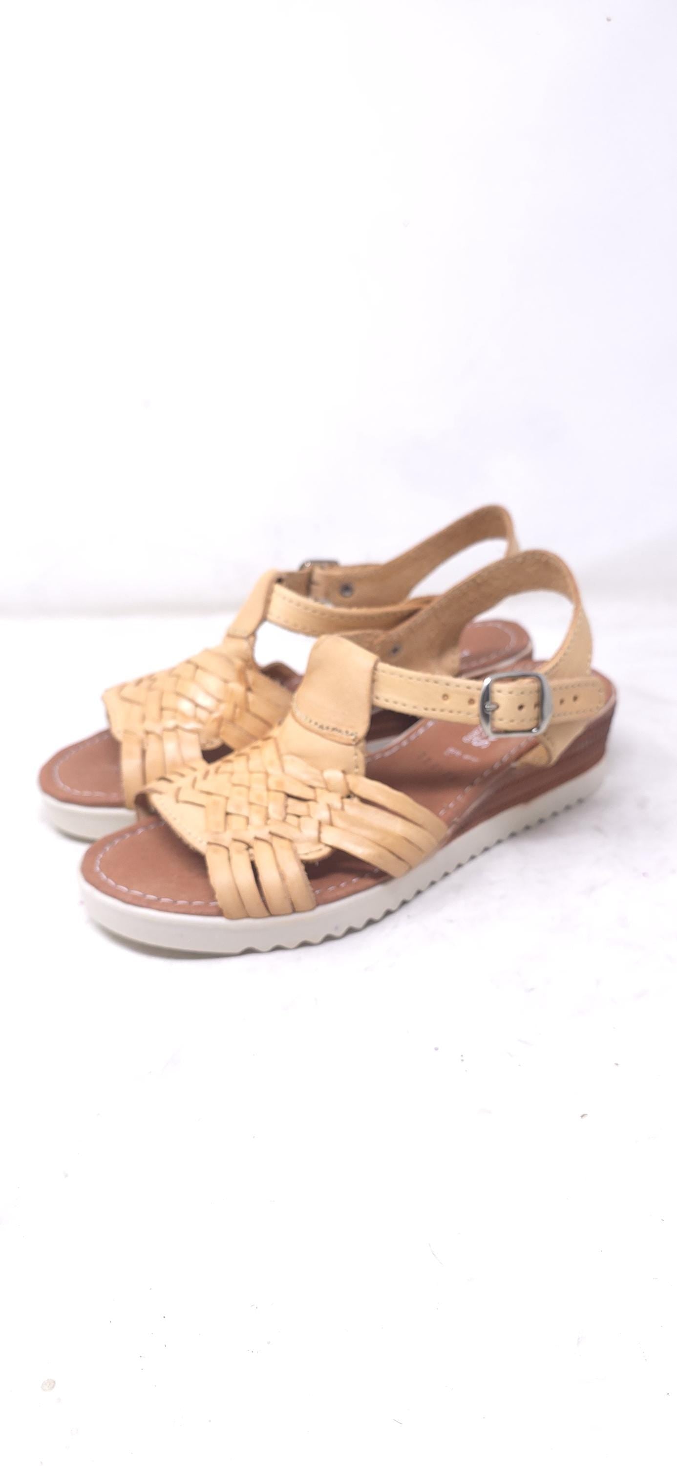 Women's open-toe honey huaraches | braided leather buckle sandal | comfortable platform sole | handmade Mexico