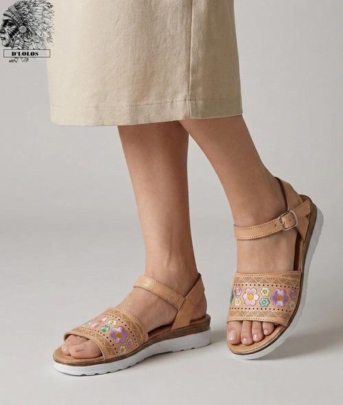 Handmade huaraches for women with embroidered flowers | Ankle strap and high sole | Comfortable, cool, and colorful