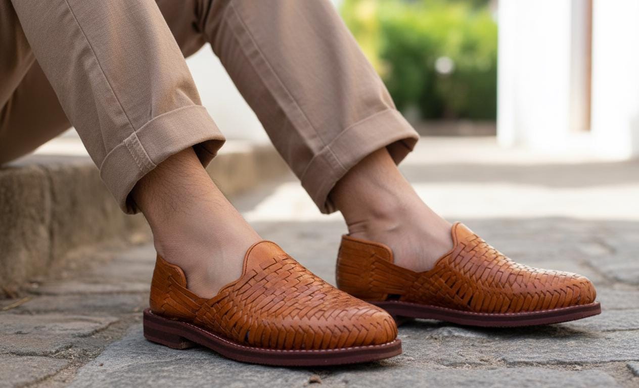 Men's closed-toe huaraches in shedron color - handmade with genuine leather sole
