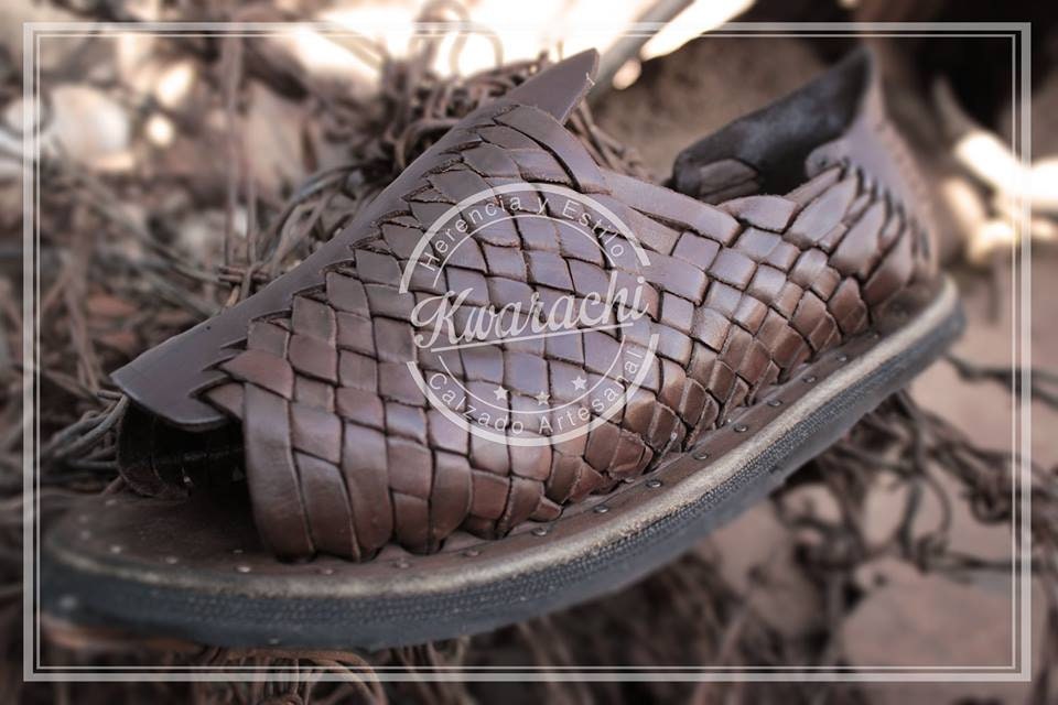 Classic Men's Huaraches with Durable Tire Sole - Tough and Long-Lasting