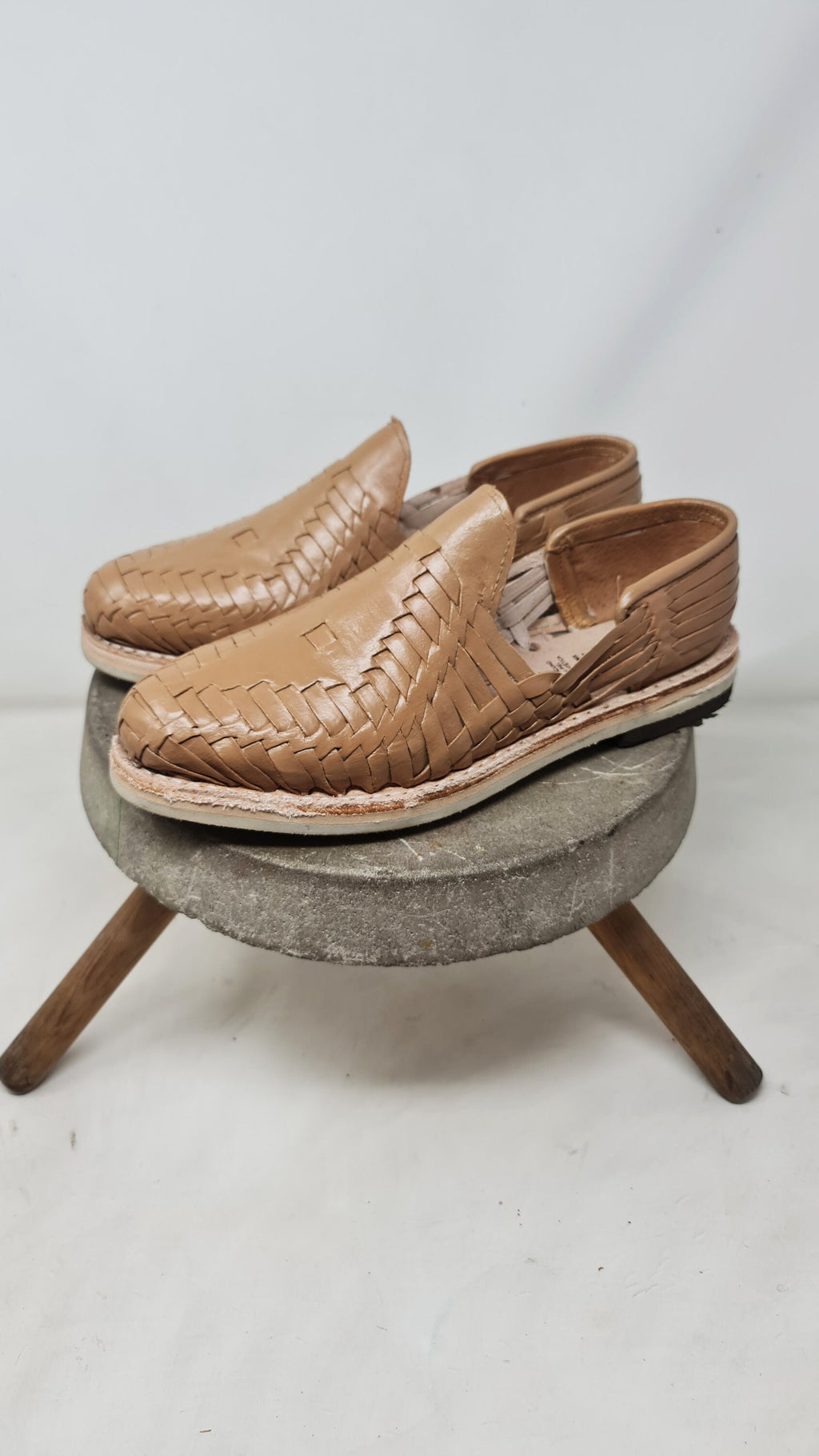 Men's Mexican Huaraches in Taupe | Comfort and Neutral Style | Closed Toe | Shipped Directly from Mexico