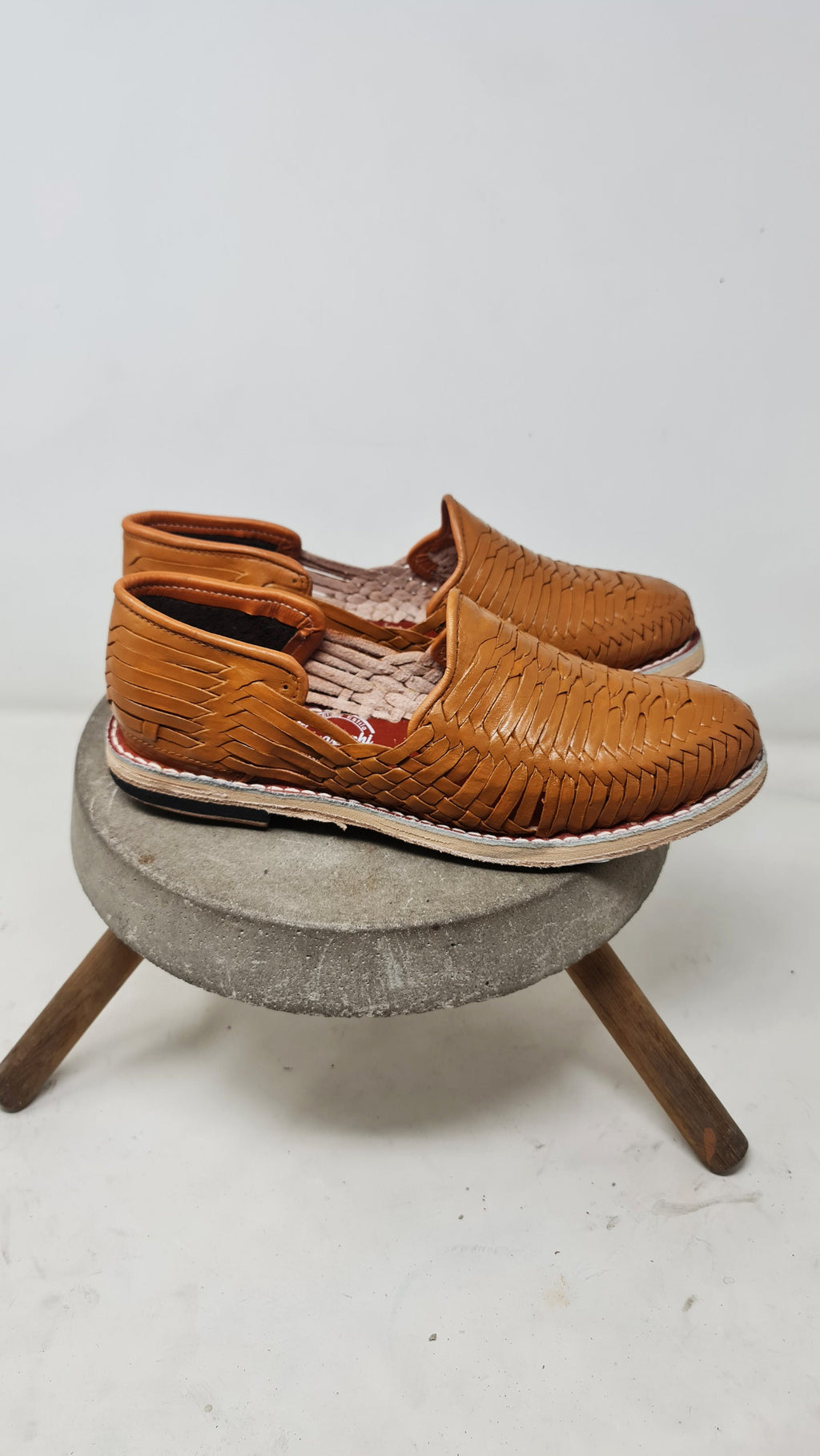 Men's Mexican Huaraches in Tan Satchel with Leather Sole | Shipped from Mexico