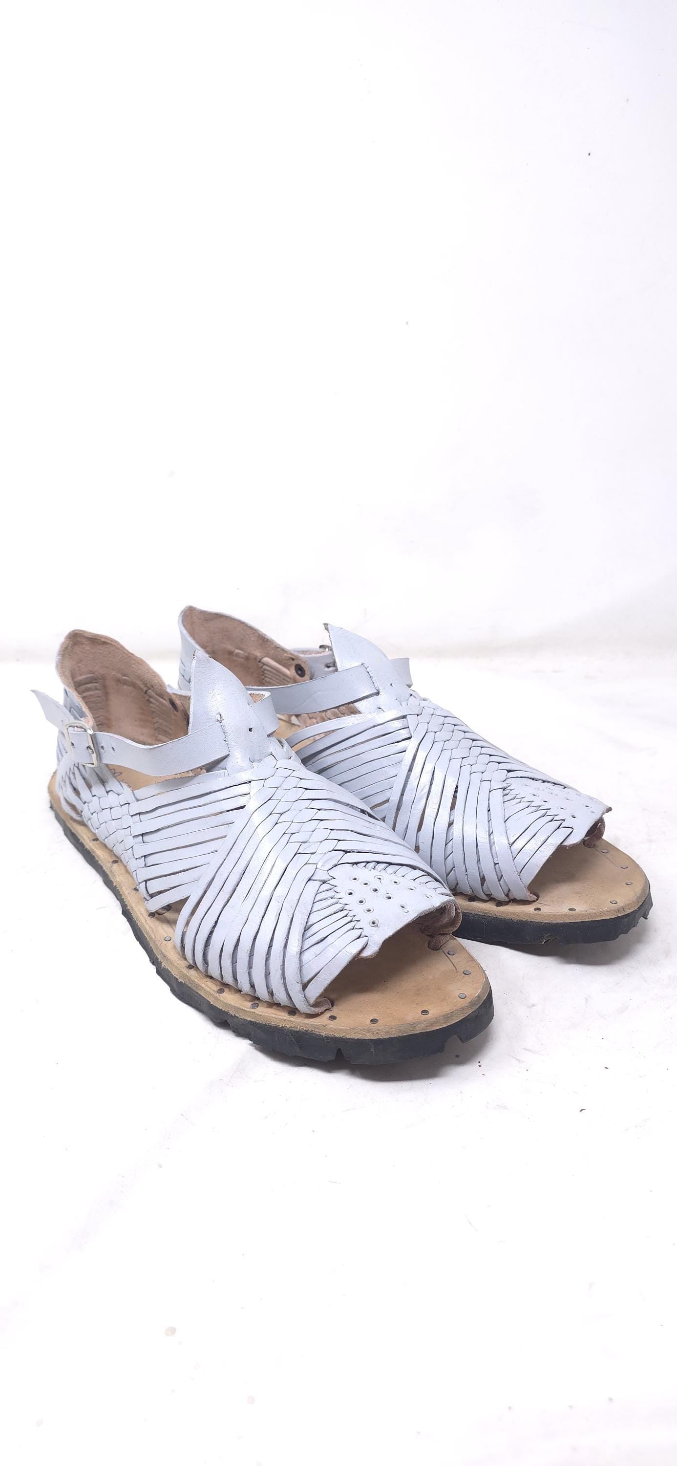 Men's Mexican huaraches, open toe, mist, thin straps, thick studded tire sole, handmade in Mexico