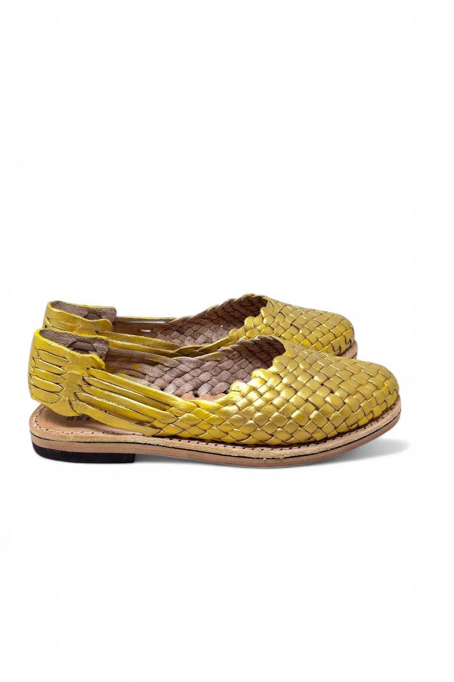 Women's Gold Huaraches – Handcrafted Mexican Leather Sandals – Comfortable and Cool Shoes – Handmade in Mexico
