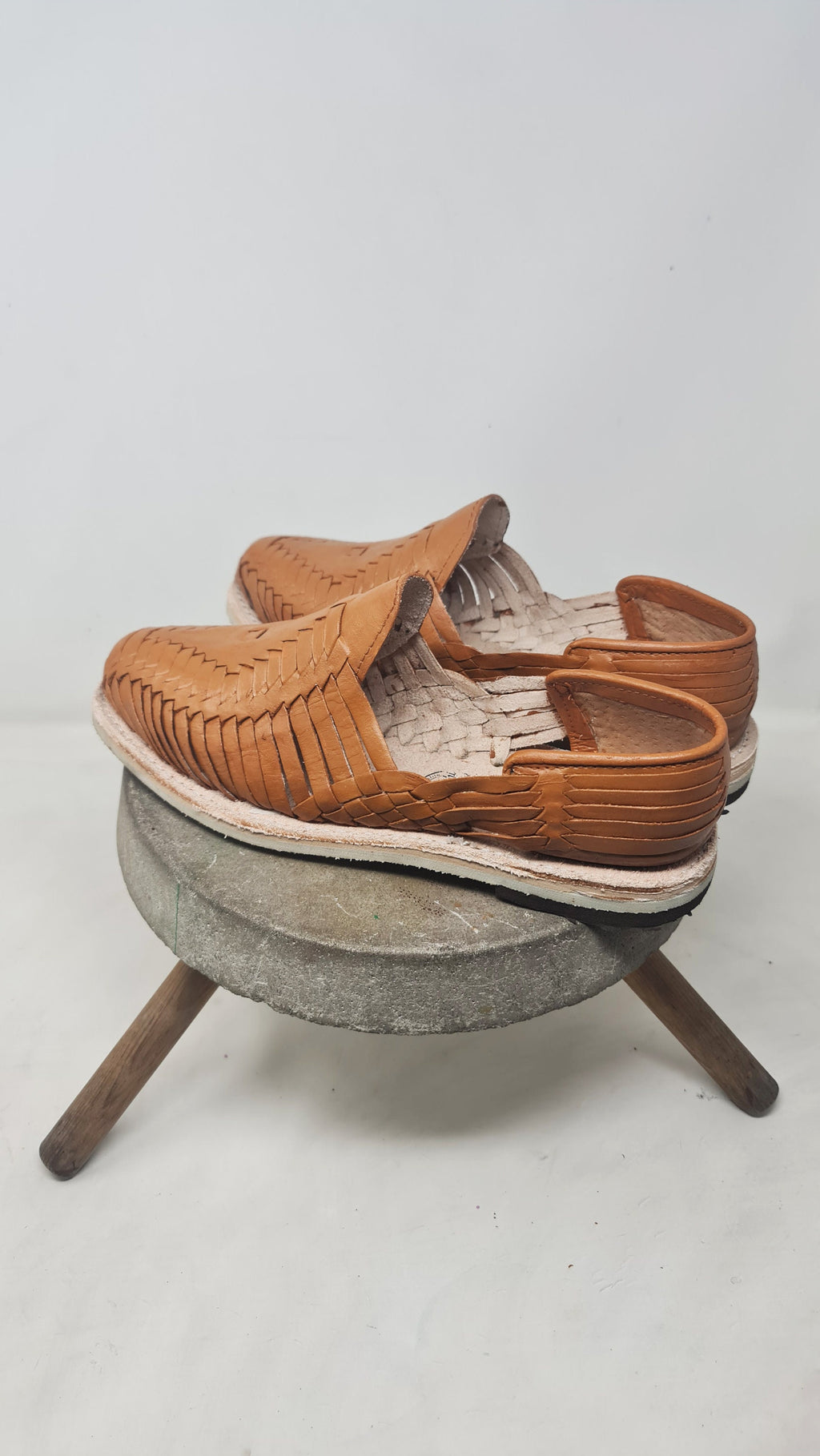 Men's Mexican Huaraches, Soft Leather "Tan", Rubber Sole, Closed Toe Style - Handmade and Authentic, Ships Directly from Mexico