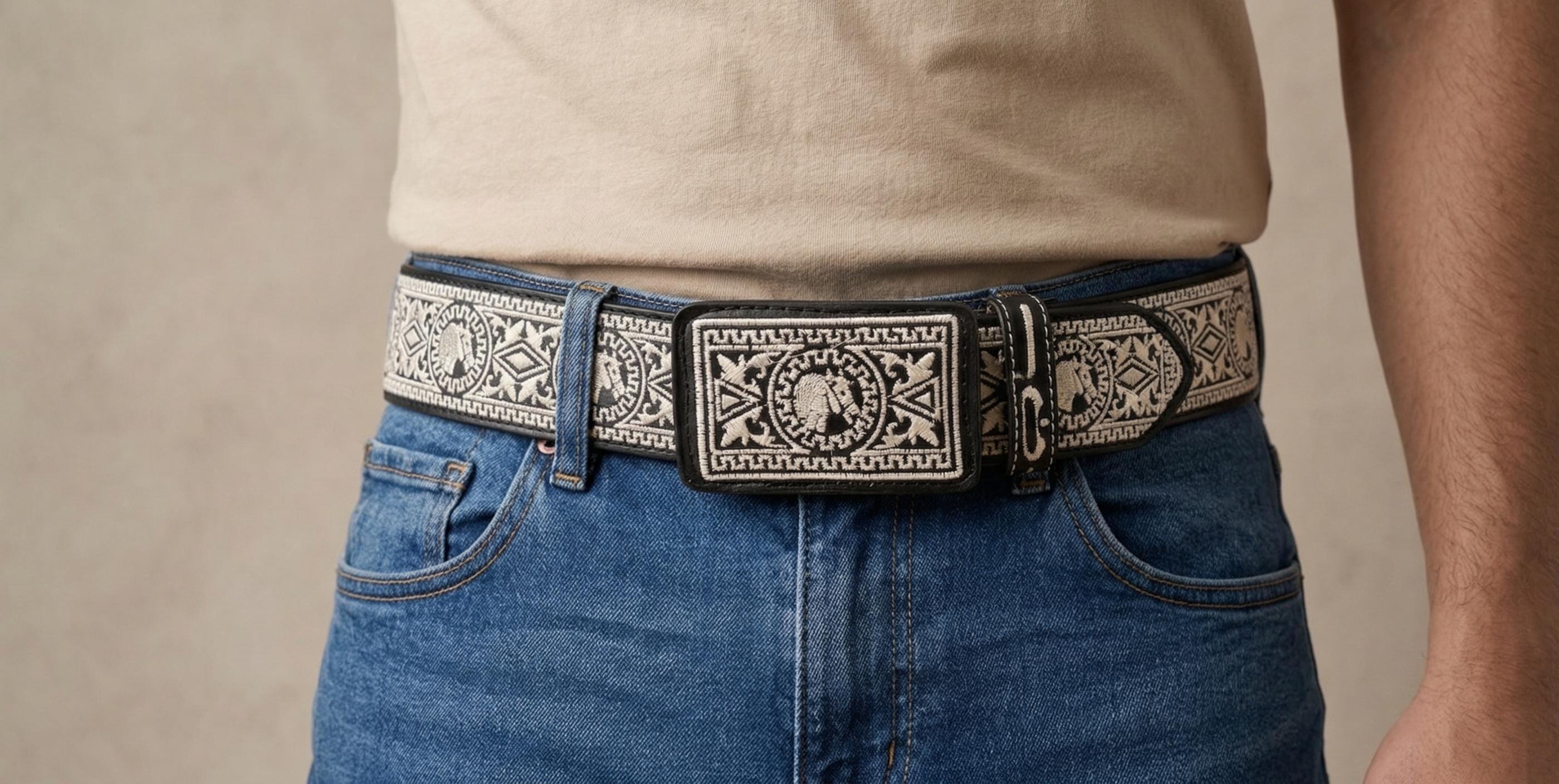 Cinturón bordado en vaqueta 45 mm, cinturón vaquero artesanal hecho a mano en México