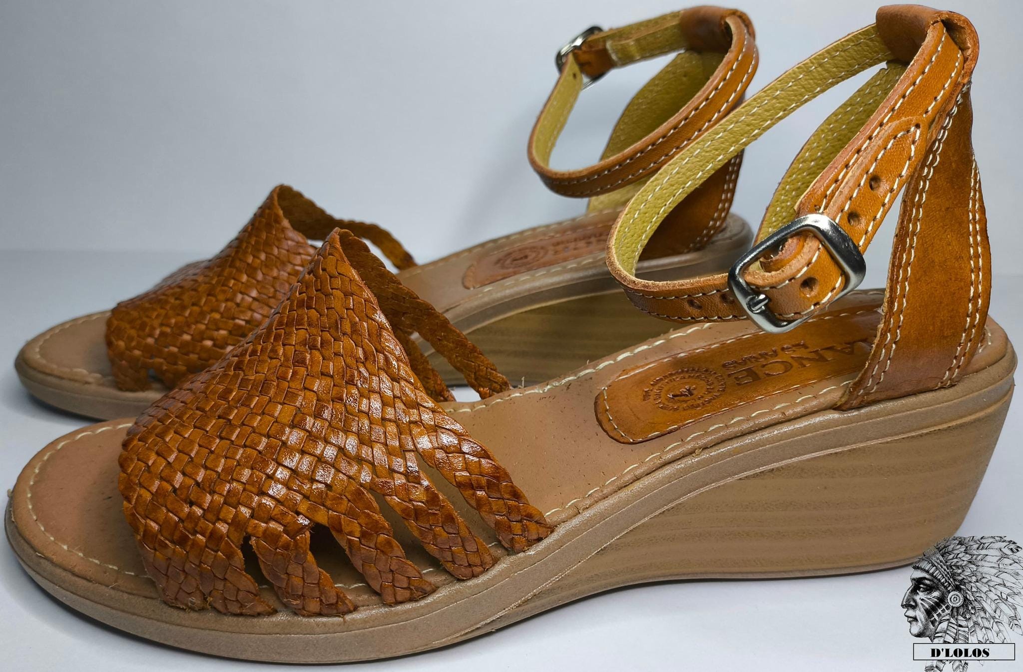 Women's platform huaraches, brown leather Mexican sandal, open toe, adjustable ankle strap, handmade in Mexico