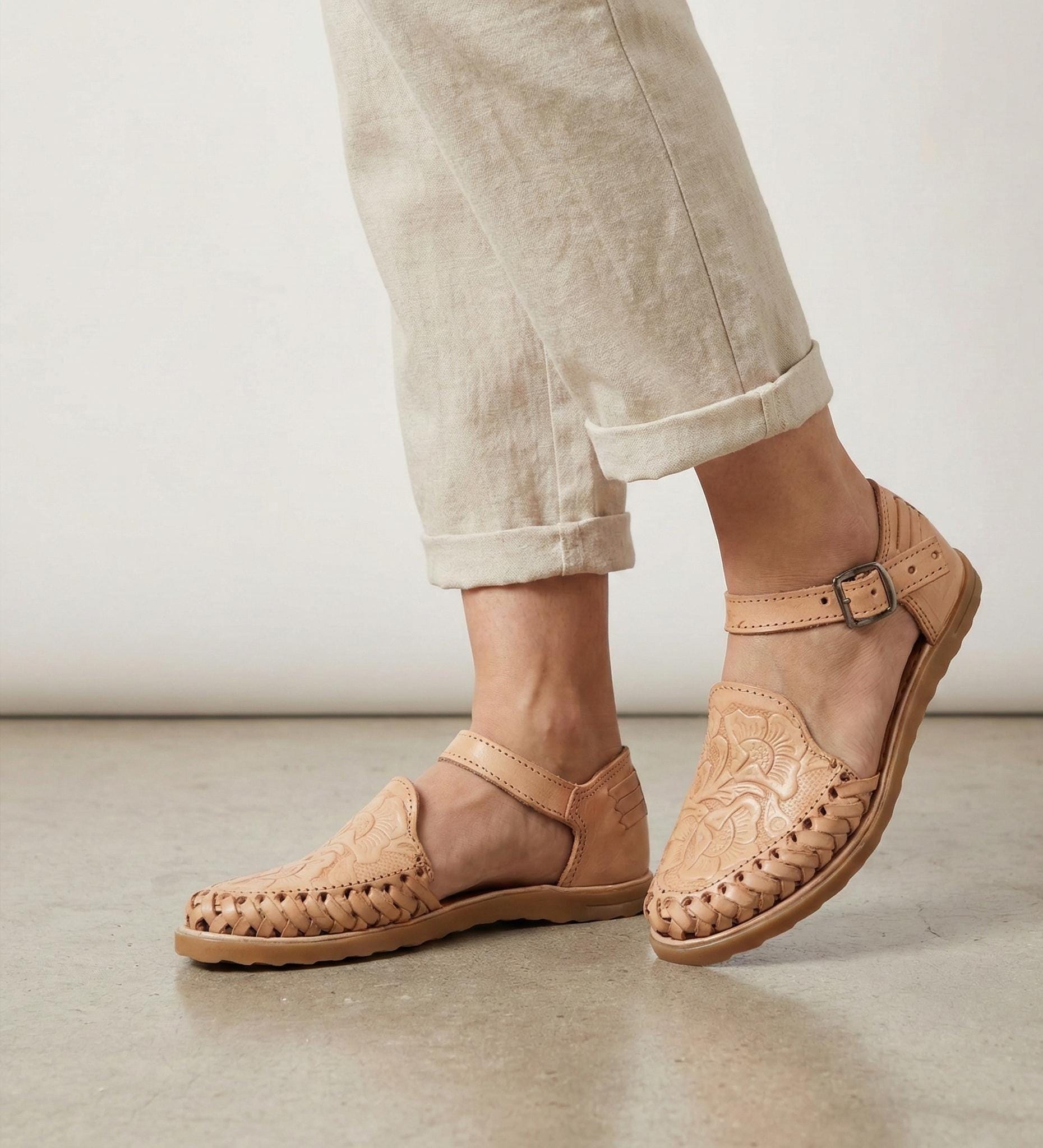 Women's Huaraches with Embossed Flower | Closed Toe and Strap | Mexican Artisanal Shedron or Honey
