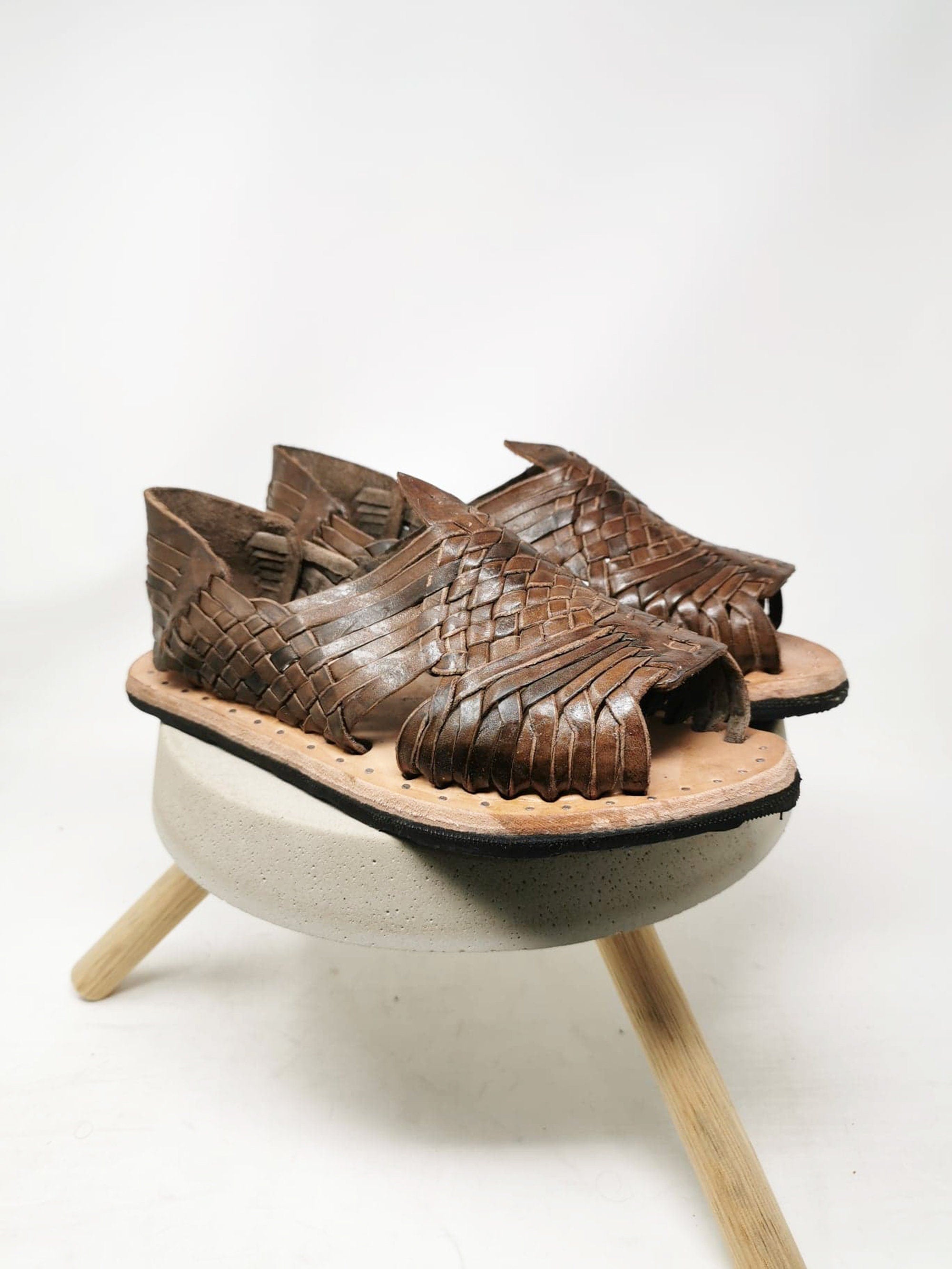 Men's Huaraches Mexican sandals. 100% leather, vintage. Handmade. Handcrafted Pachuco huarache. Handmade