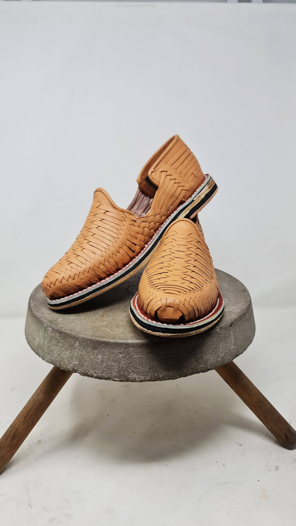 Men's Mexican Huaraches in Vachetta with Leather Sole | Shipped from Mexico