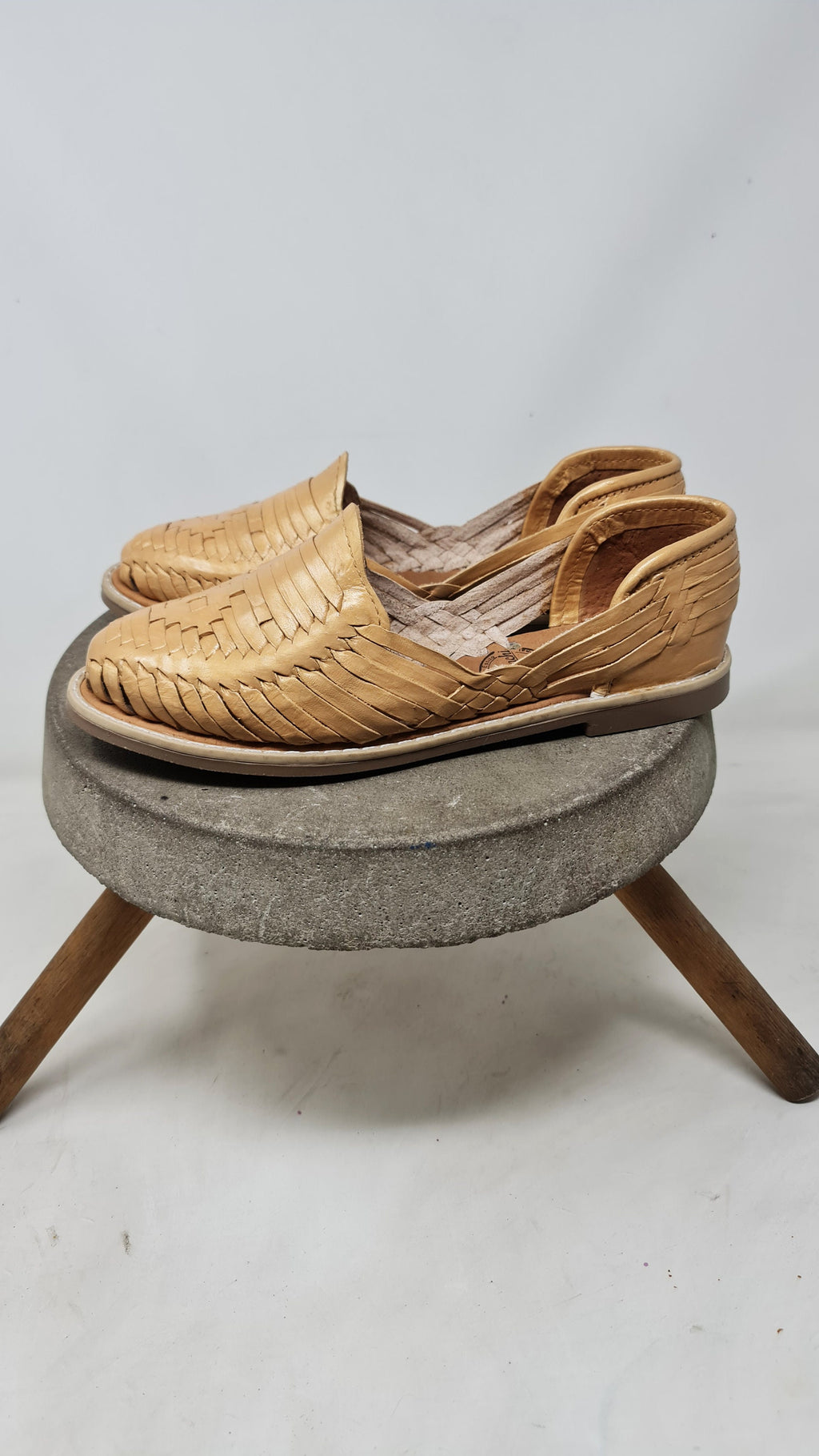 Mexican Huaraches for Women, Exclusive Champagne - Handcrafted and Comfortable Sandals - Direct Shipping from Mexico