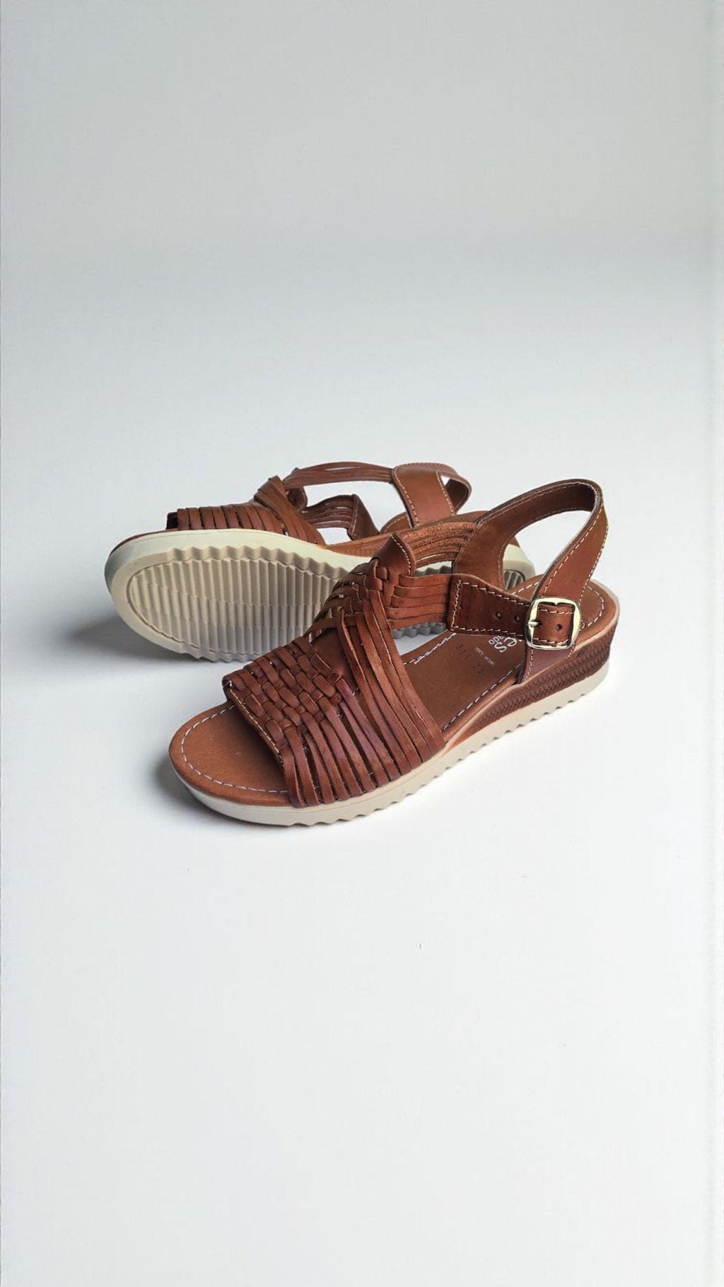 Women's handmade huaraches with lightweight platform - genuine leather, daily comfort