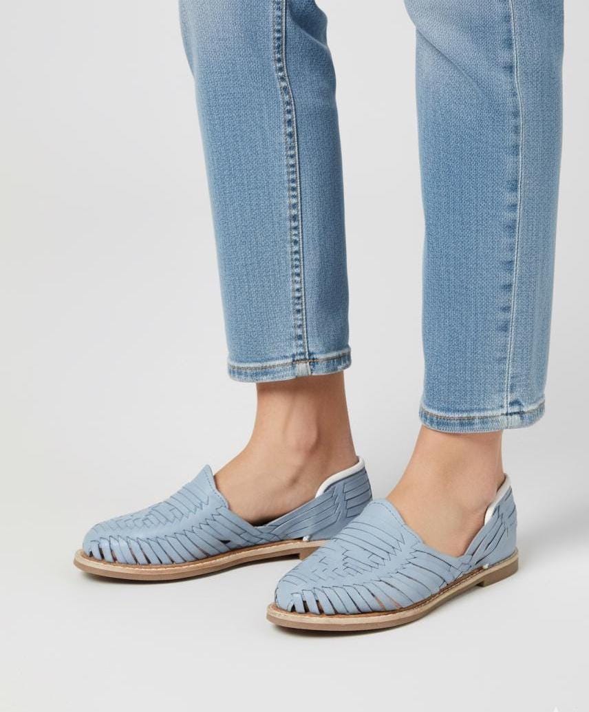 Exclusive Mexican Huaraches for Women in Light Grey, Closed Toe - Authentic, Fresh and Comfortable - Shipped Directly from Mexico