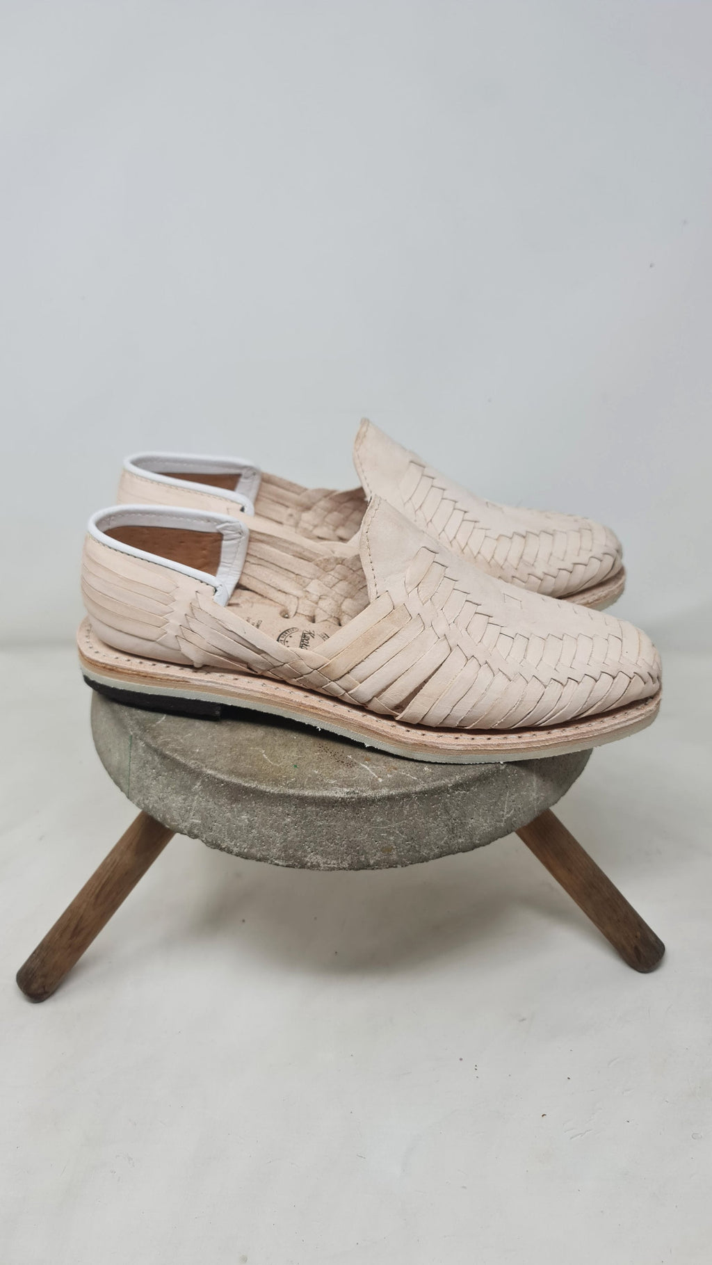Men's Mexican Huaraches, Natural, Rubber Sole, Closed Toe Style - Made in Mexico and Shipped Directly
