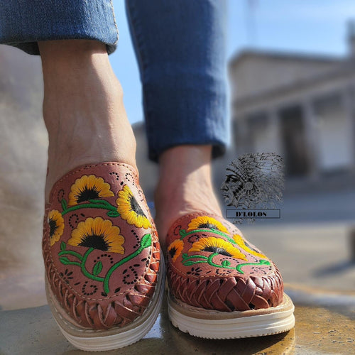 Honey-colored handmade huaraches for women with embroidered flowers | Closed toe, high sole, and authentic Mexican design