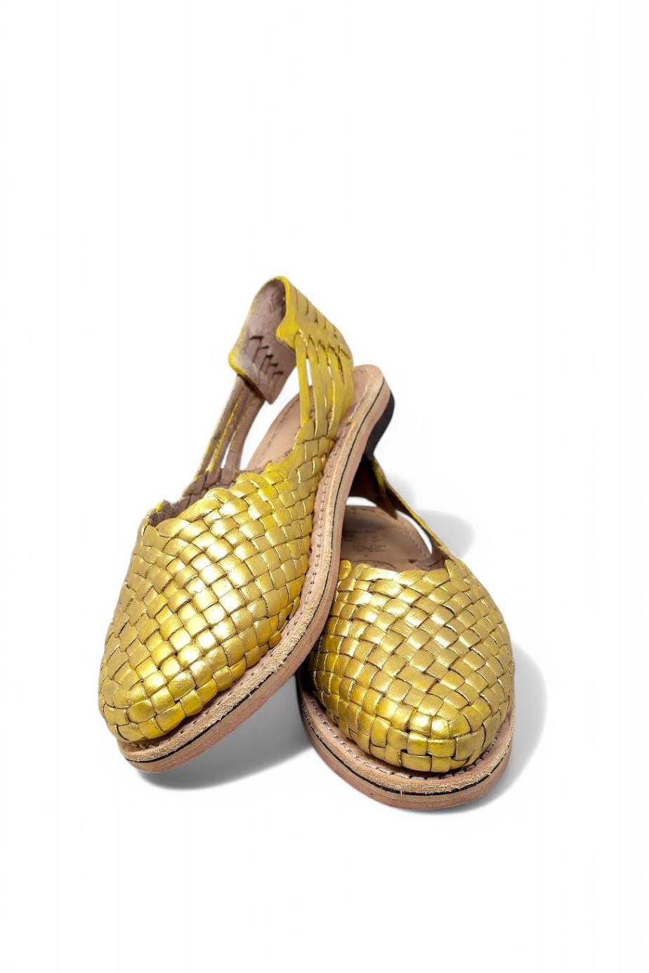 Women's Gold Huaraches – Handcrafted Mexican Leather Sandals – Comfortable and Cool Shoes – Handmade in Mexico