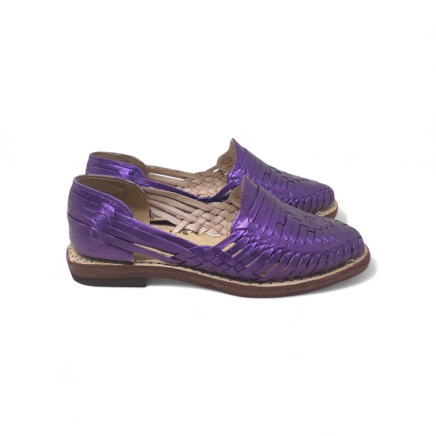 Mexican Huaraches for women, closed toe, woven metallic purple leather, handmade artisanal sandals made in Mexico