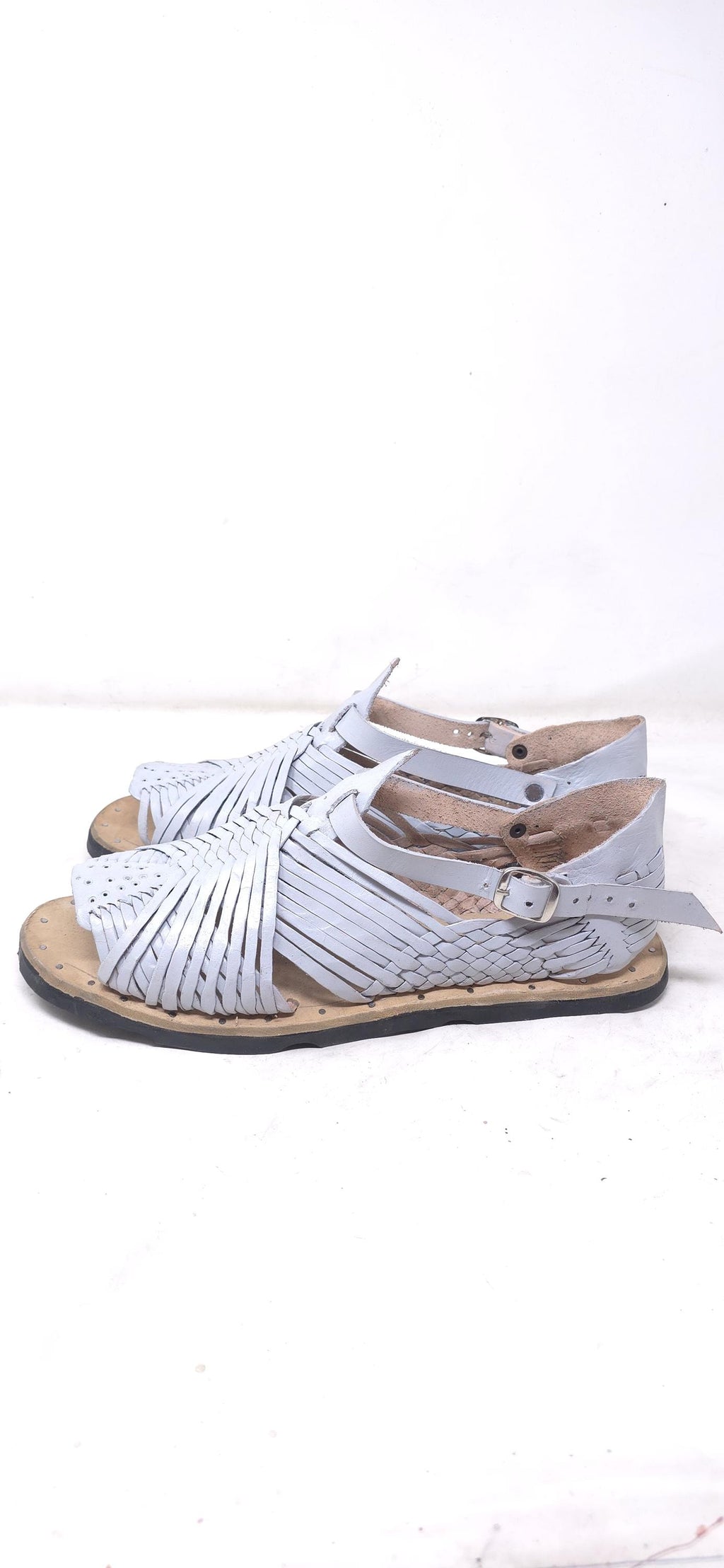 Men's Mexican huaraches, open toe, mist, thin straps, thick studded tire sole, handmade in Mexico