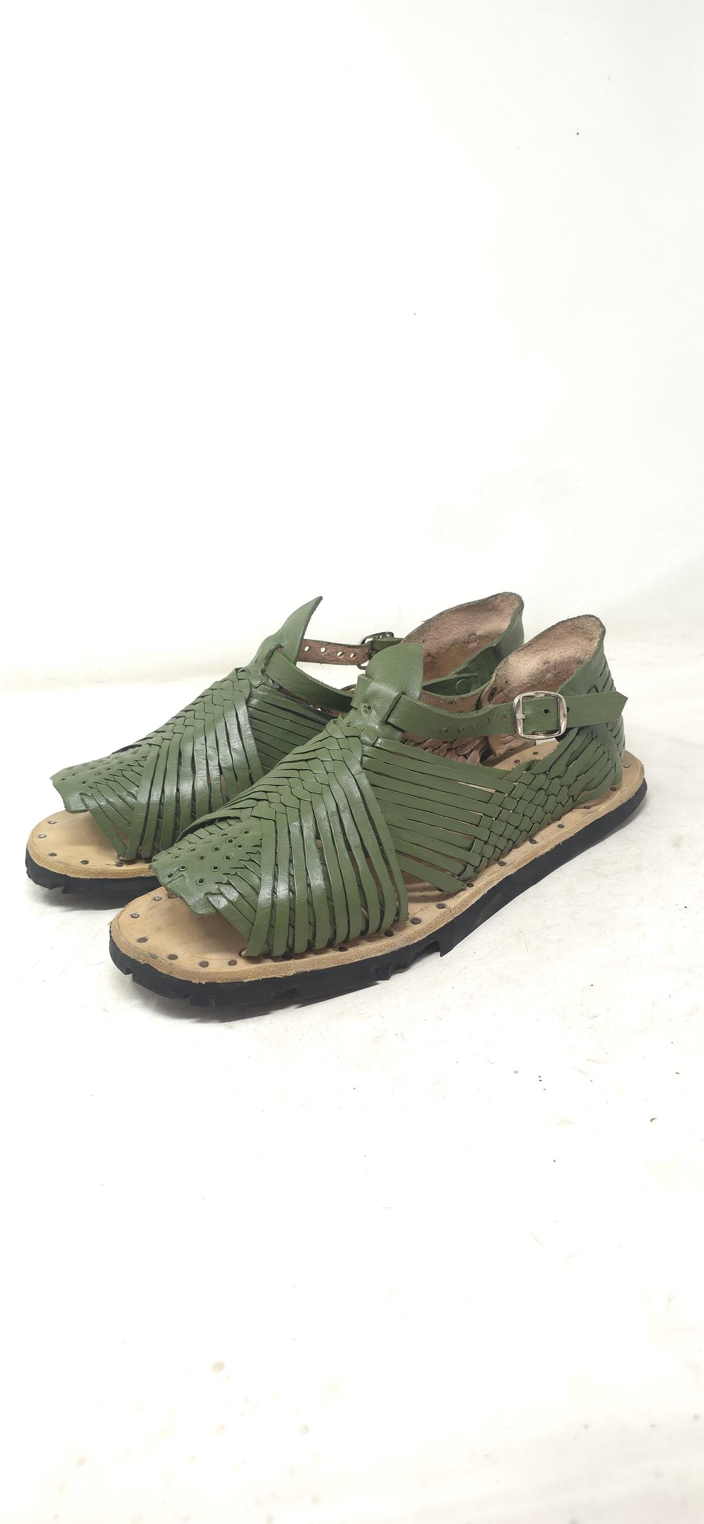 Men's open-toe Mexican huaraches, genuine leather, tire sole, avocado color, made in Mexico