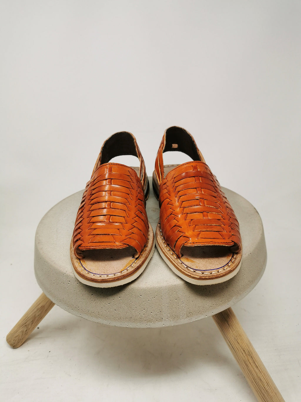Women's open-toe shedron huaraches: you'll look amazing this summer!