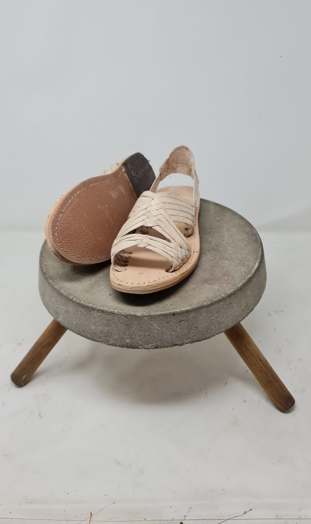 Women's huarache sandals, beige Mexican huaraches for women