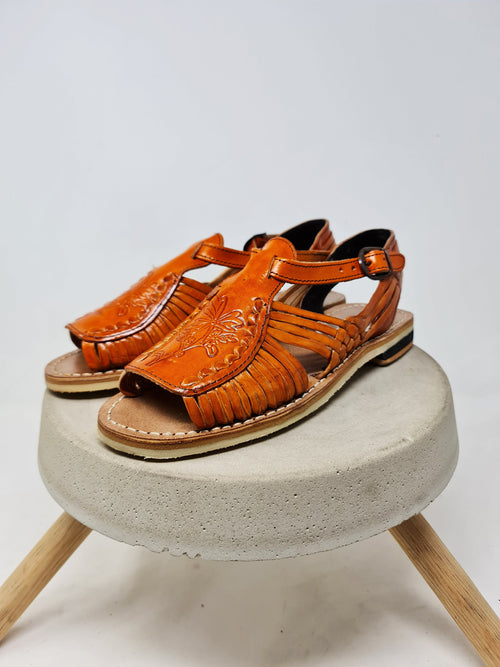 Beautiful leather sandals for women. huaraches for women made in Mexico