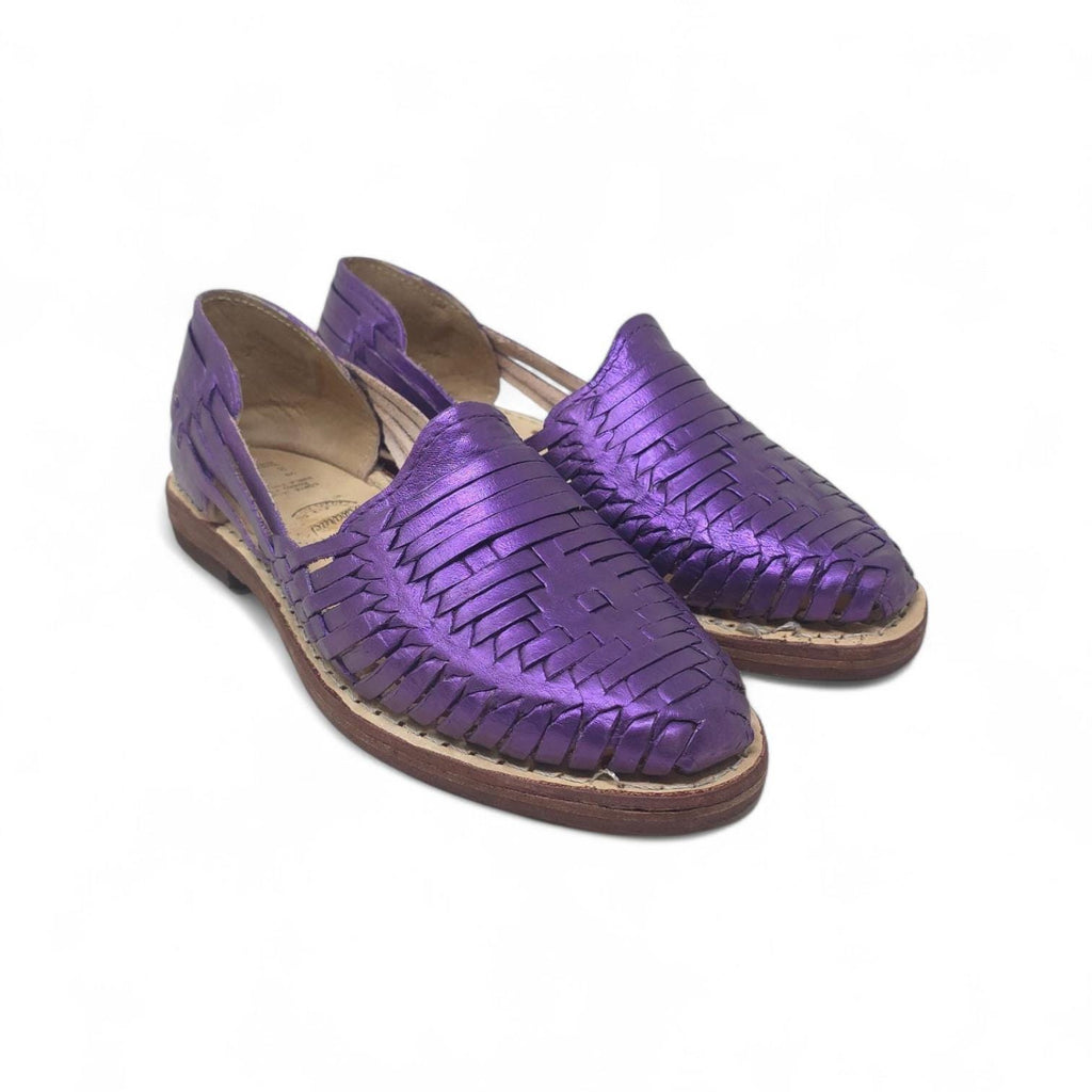 Mexican Huaraches for women, closed toe, woven metallic purple leather, handmade artisanal sandals made in Mexico