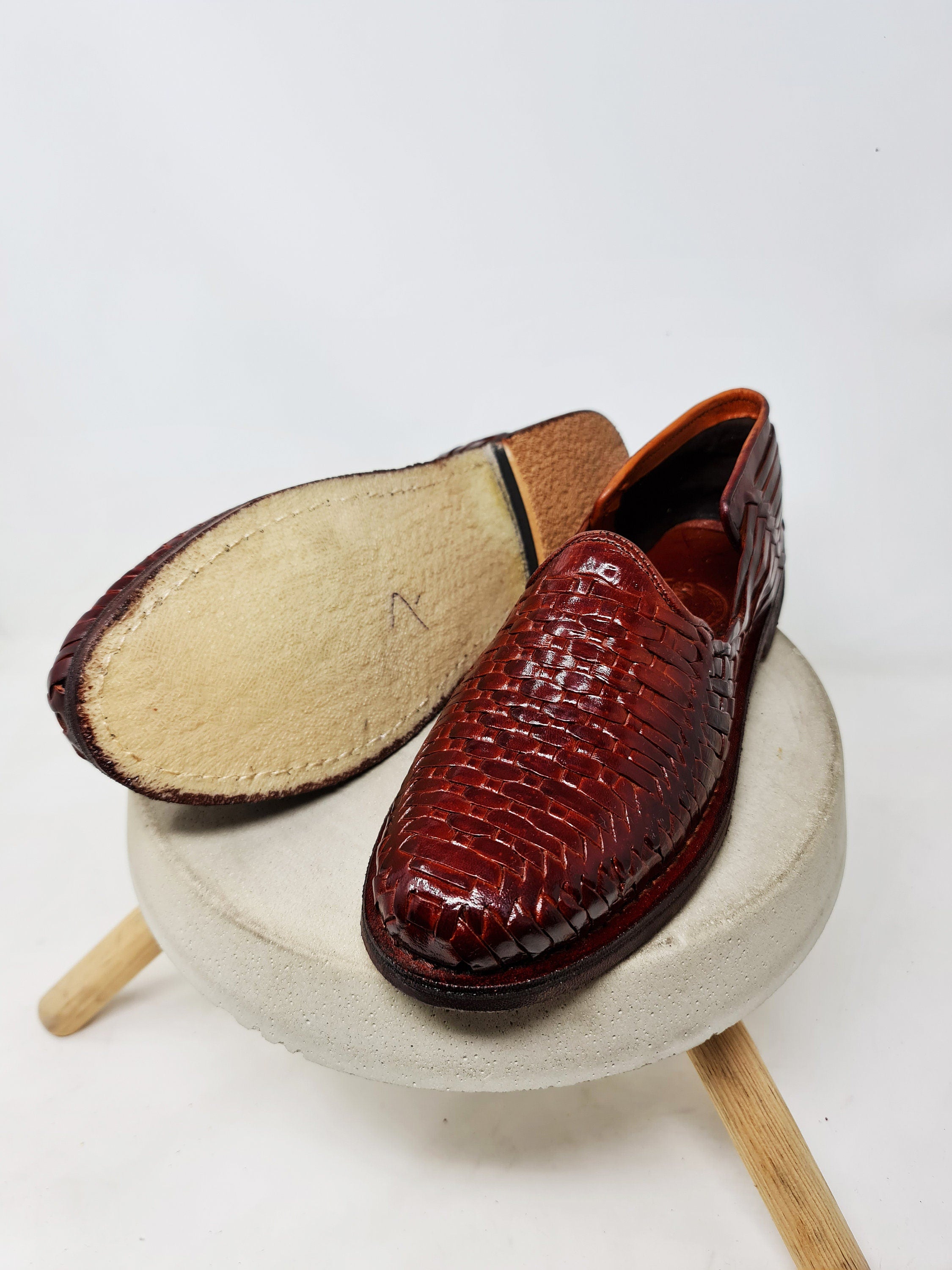 Stylish Closed-Toe Huaraches for Men | Burgundy | Mexican Leather Sandal | Men’s Artisanal Sandal, All Sizes Boho