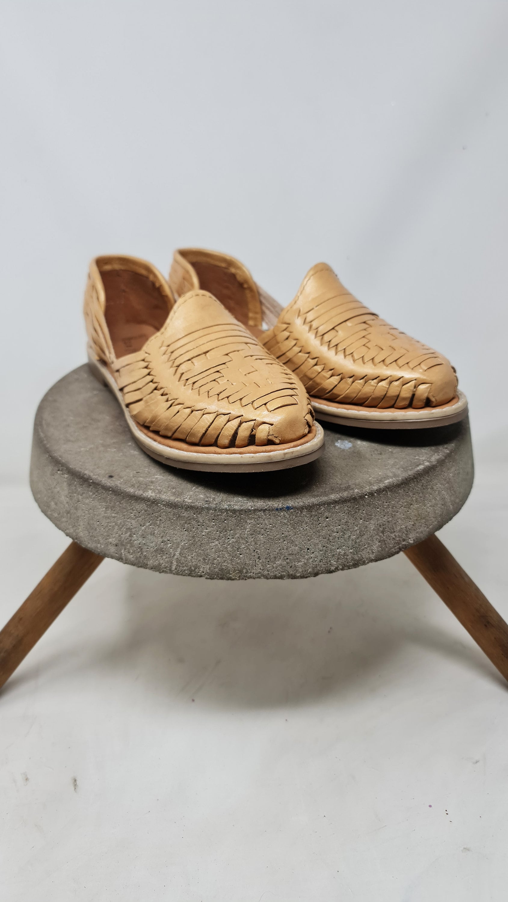 Mexican Huaraches for Women, Exclusive Champagne - Handcrafted and Comfortable Sandals - Direct Shipping from Mexico