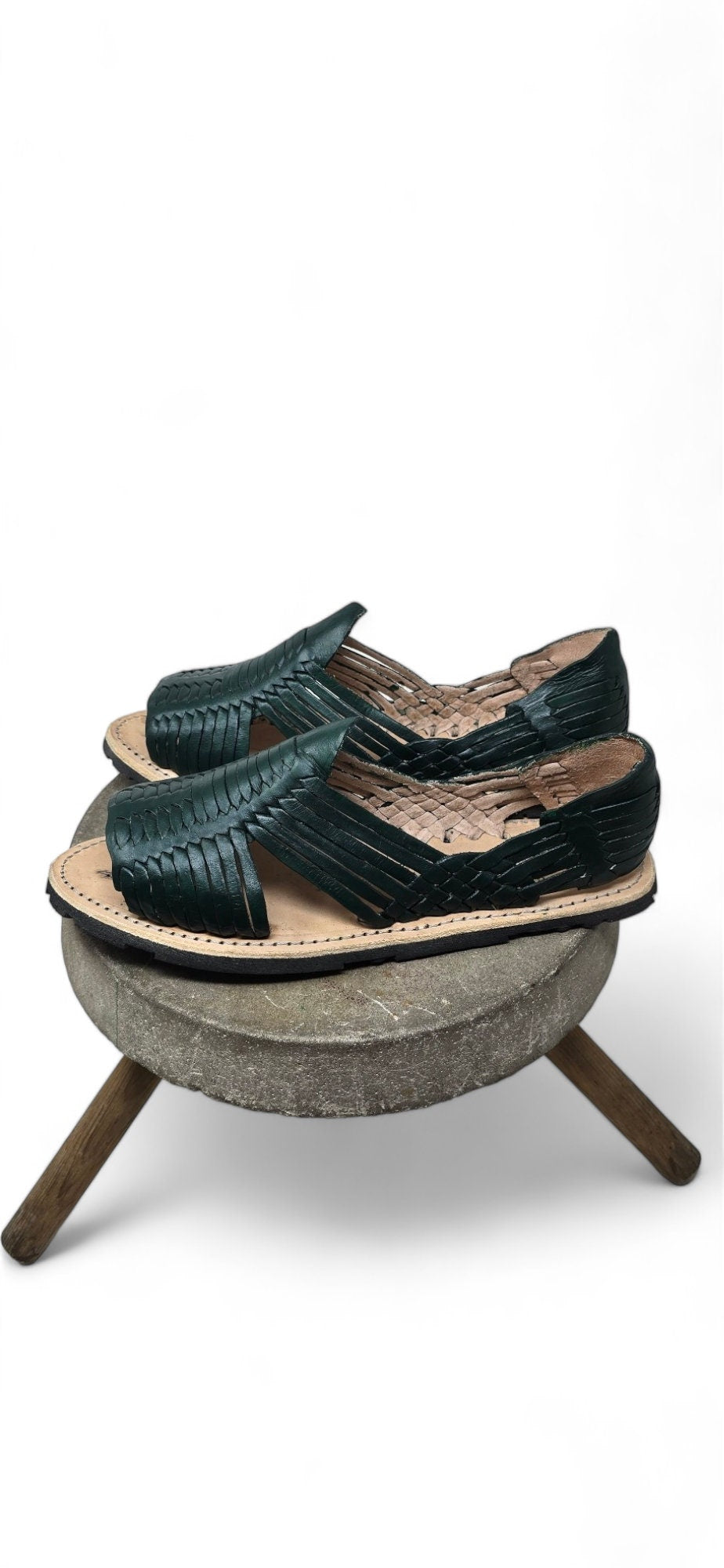 Men's Leather Huaraches in Midnite Green - Handmade Mexican Style Sandals - Comfortable and Stylish Summer Footwear