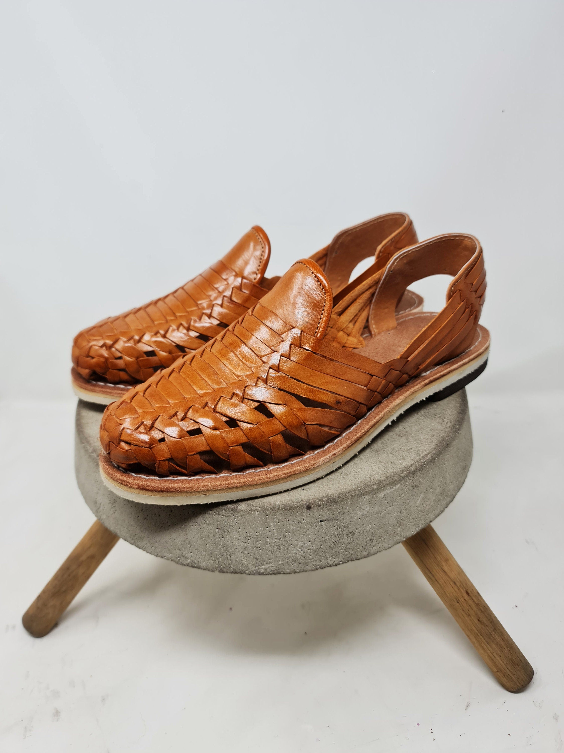 Men's Mexican Huaraches, brown huaraches for men, skeleton style sandals