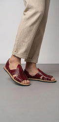 Men's open-toe Mexican huaraches, genuine leather, burgundy color, thick rubber sole, made in Mexico