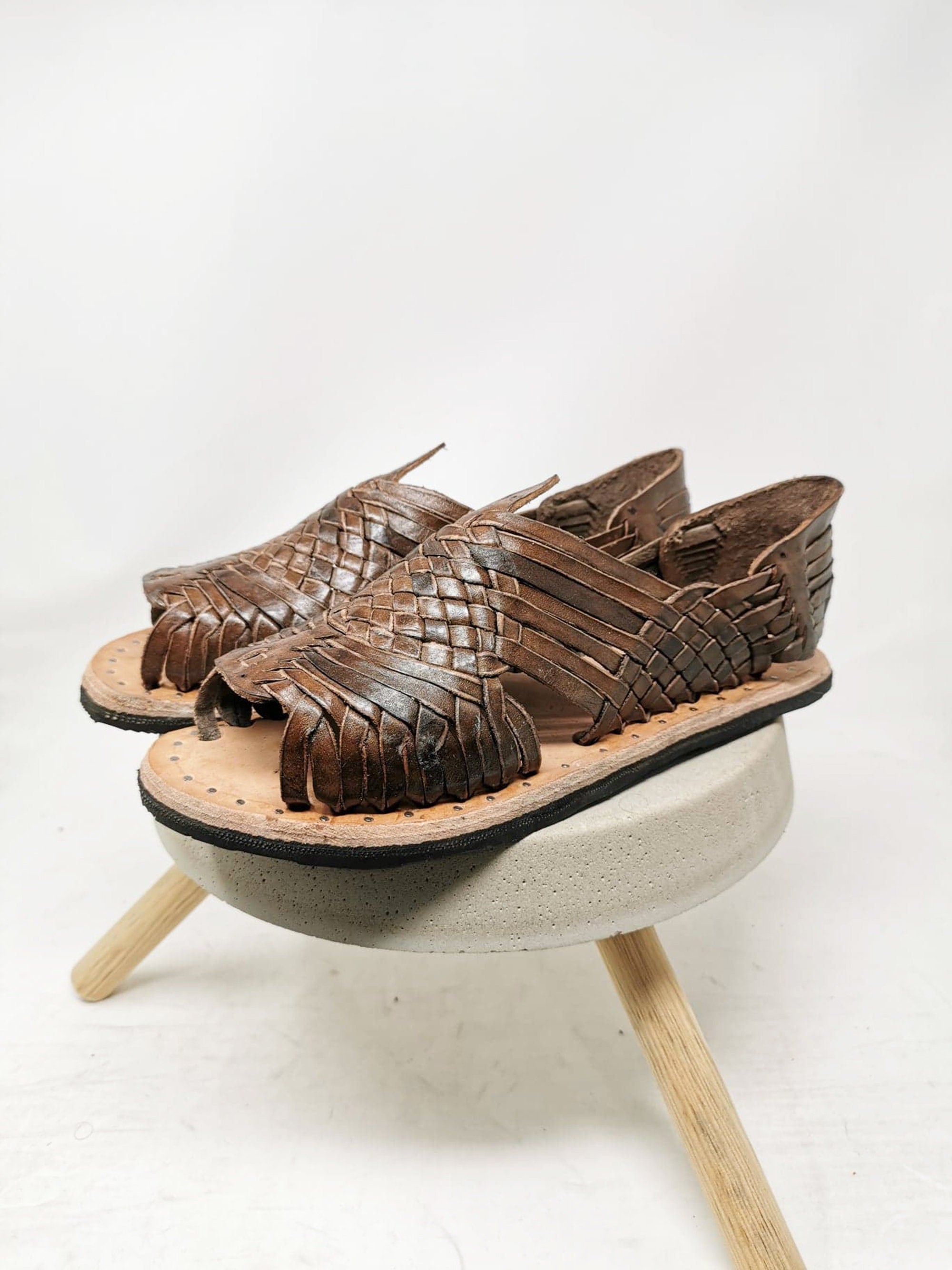 Men's Huaraches Mexican sandals. 100% leather, vintage. Handmade. Handcrafted Pachuco huarache. Handmade