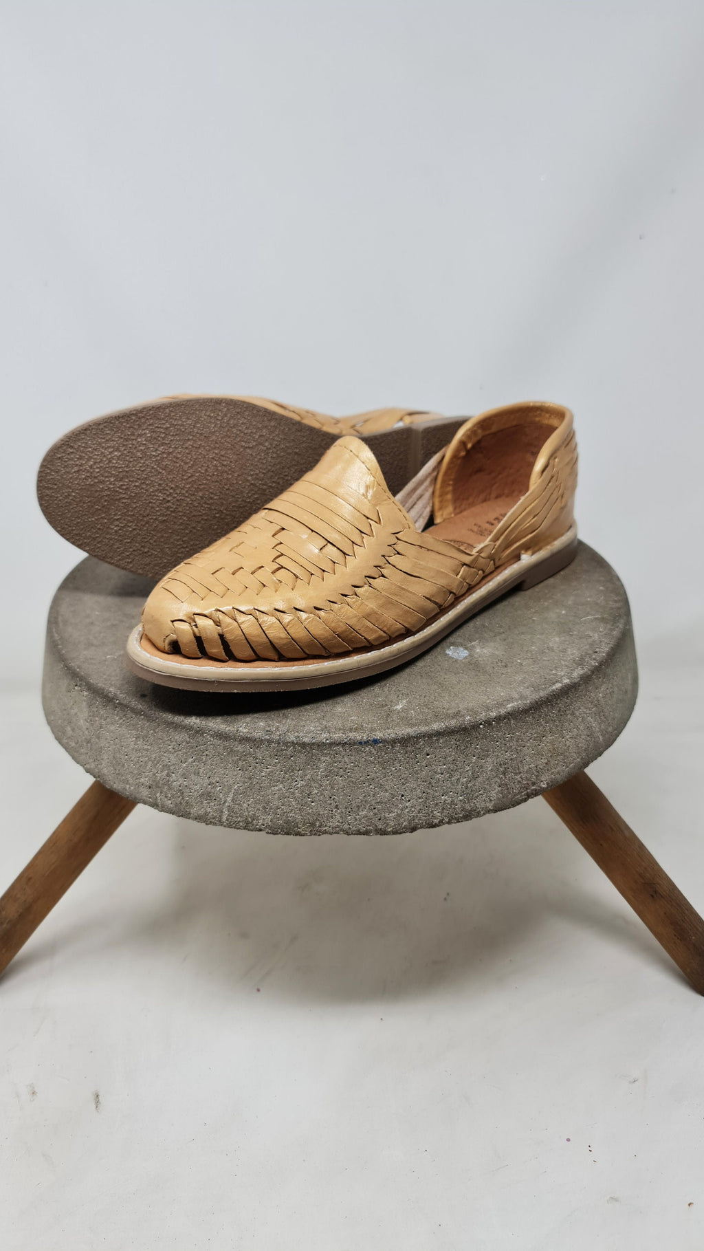 Mexican Huaraches for Women, Exclusive Champagne - Handcrafted and Comfortable Sandals - Direct Shipping from Mexico