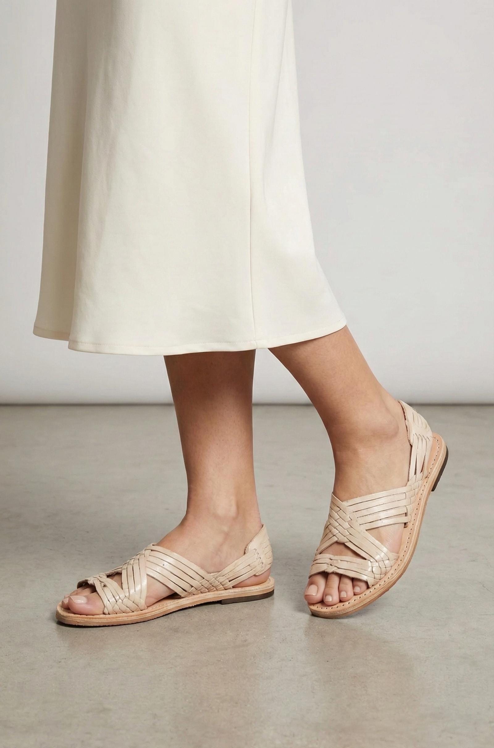 Women's huarache sandals, beige Mexican huaraches for women