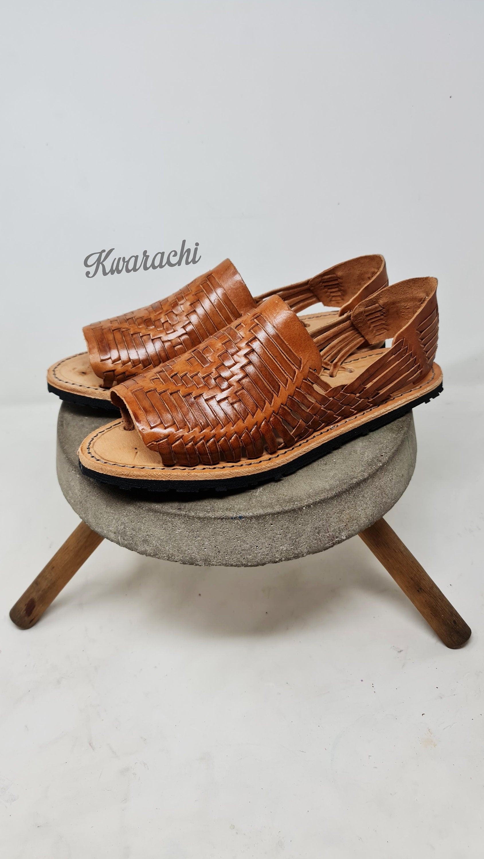 Men's brown huaraches, handmade open-toe leather sandals