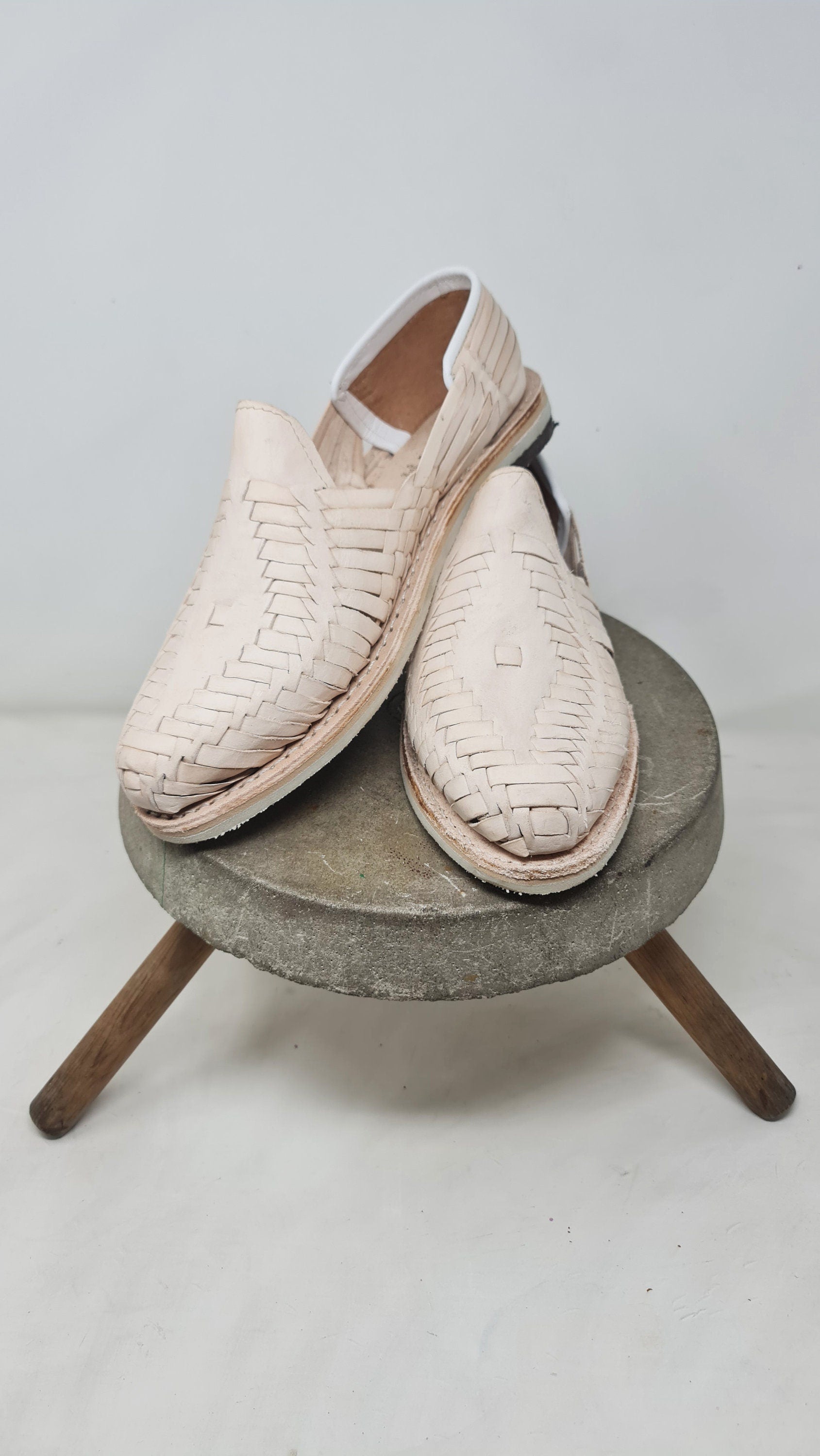 Men's Mexican Huaraches, Natural, Rubber Sole, Closed Toe Style - Made in Mexico and Shipped Directly