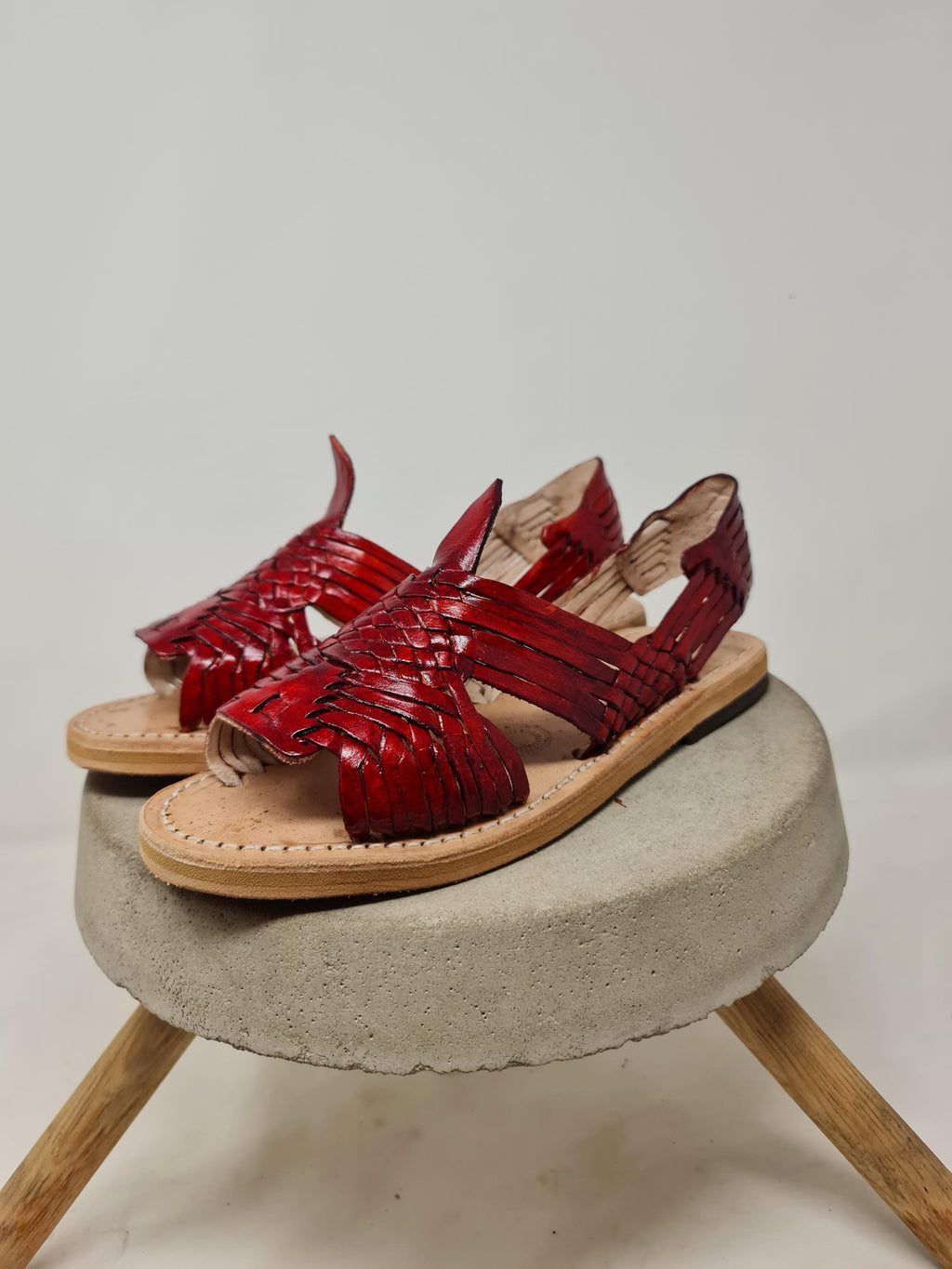 Women's open-toe pachuco huaraches, wine-colored leather, handmade in Mexico