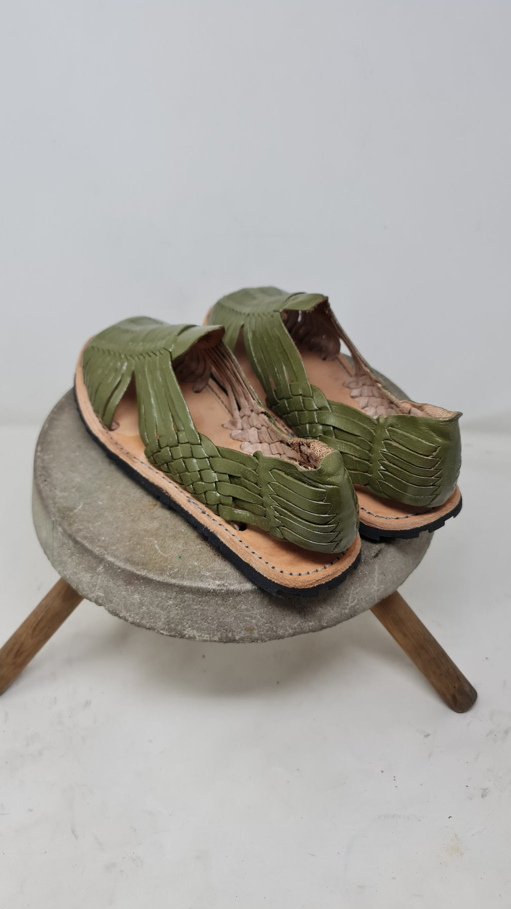 Men's Mexican Huaraches Avocado Green - Open Toe - Durable Rubber Sole - Exclusive Footwear - Direct Shipping from Mexico