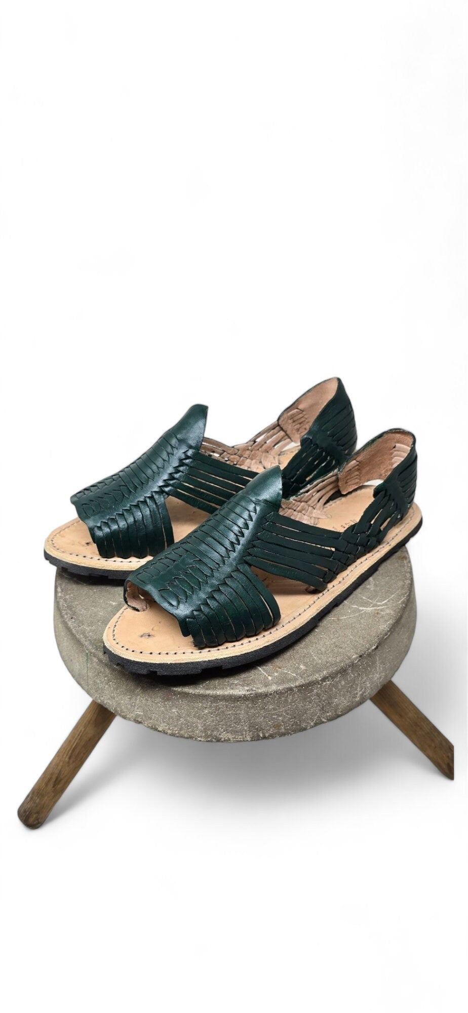 Men's Leather Huaraches in Midnite Green - Handmade Mexican Style Sandals - Comfortable and Stylish Summer Footwear