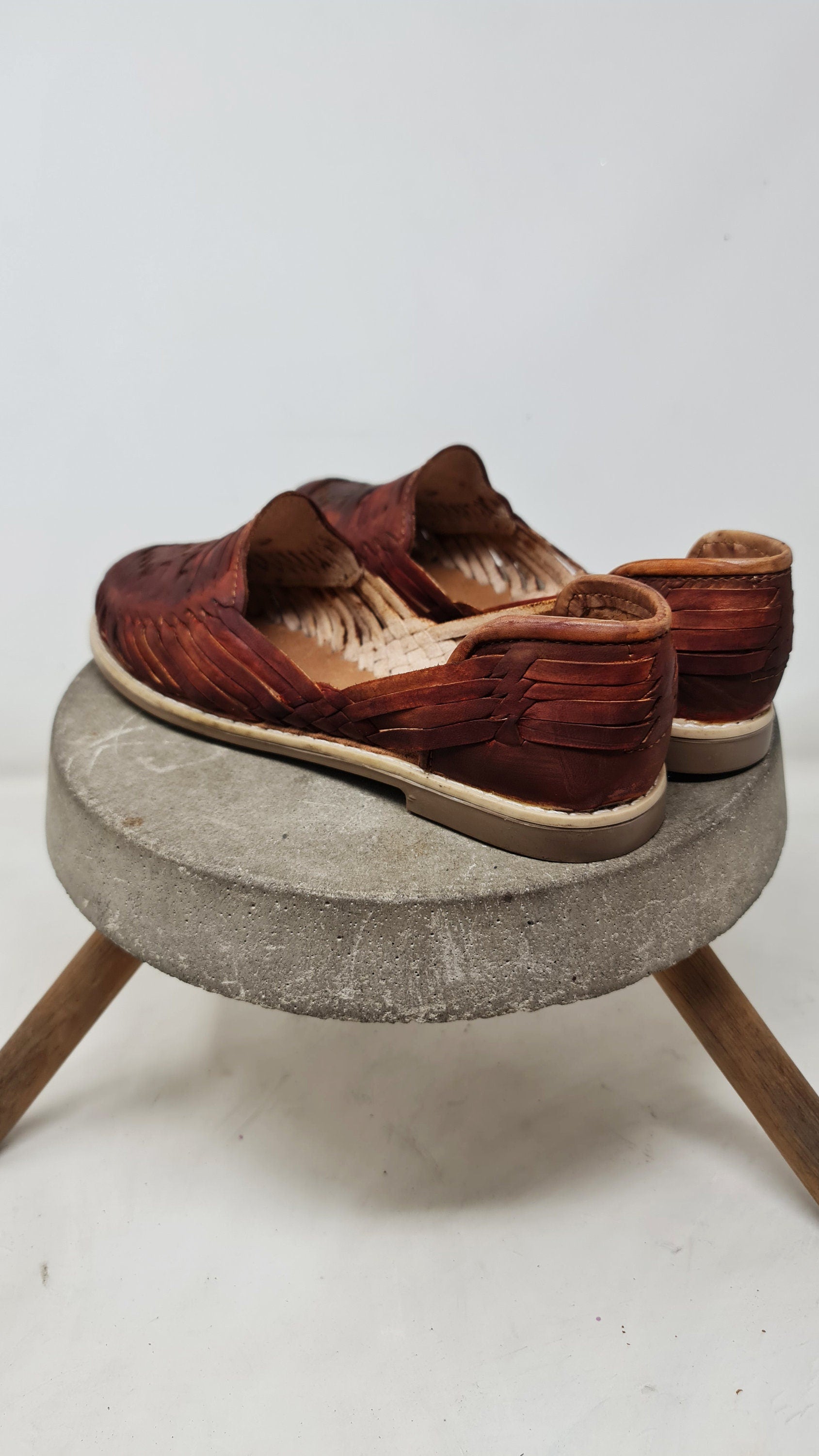 Mexican Huaraches for Women in Medium Brown Vintage, Closed Toe - Comfortable, Cool, and Authentic - Shipped Directly from Mexico