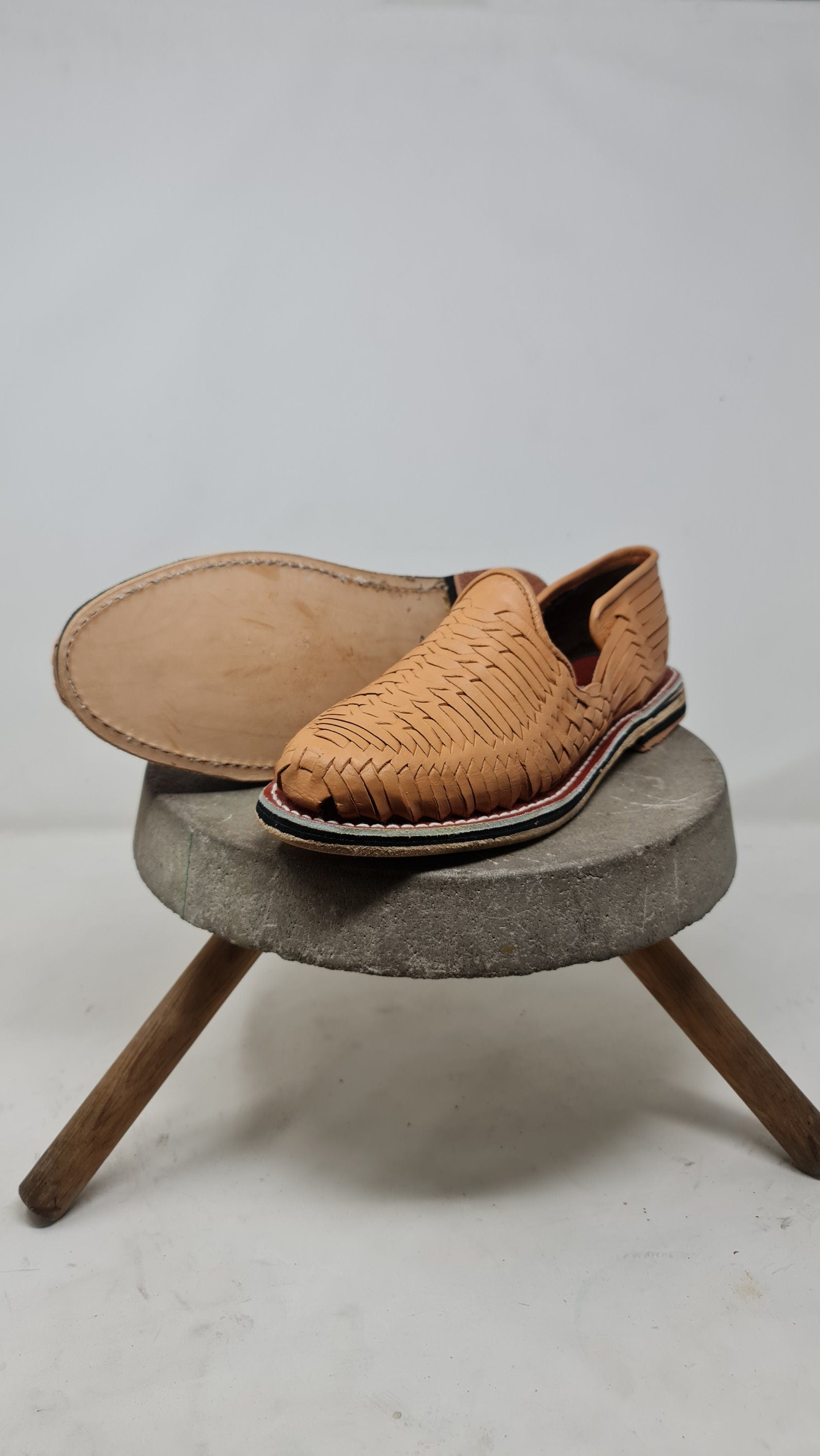 Men's Mexican Huaraches in Vachetta with Leather Sole | Shipped from Mexico