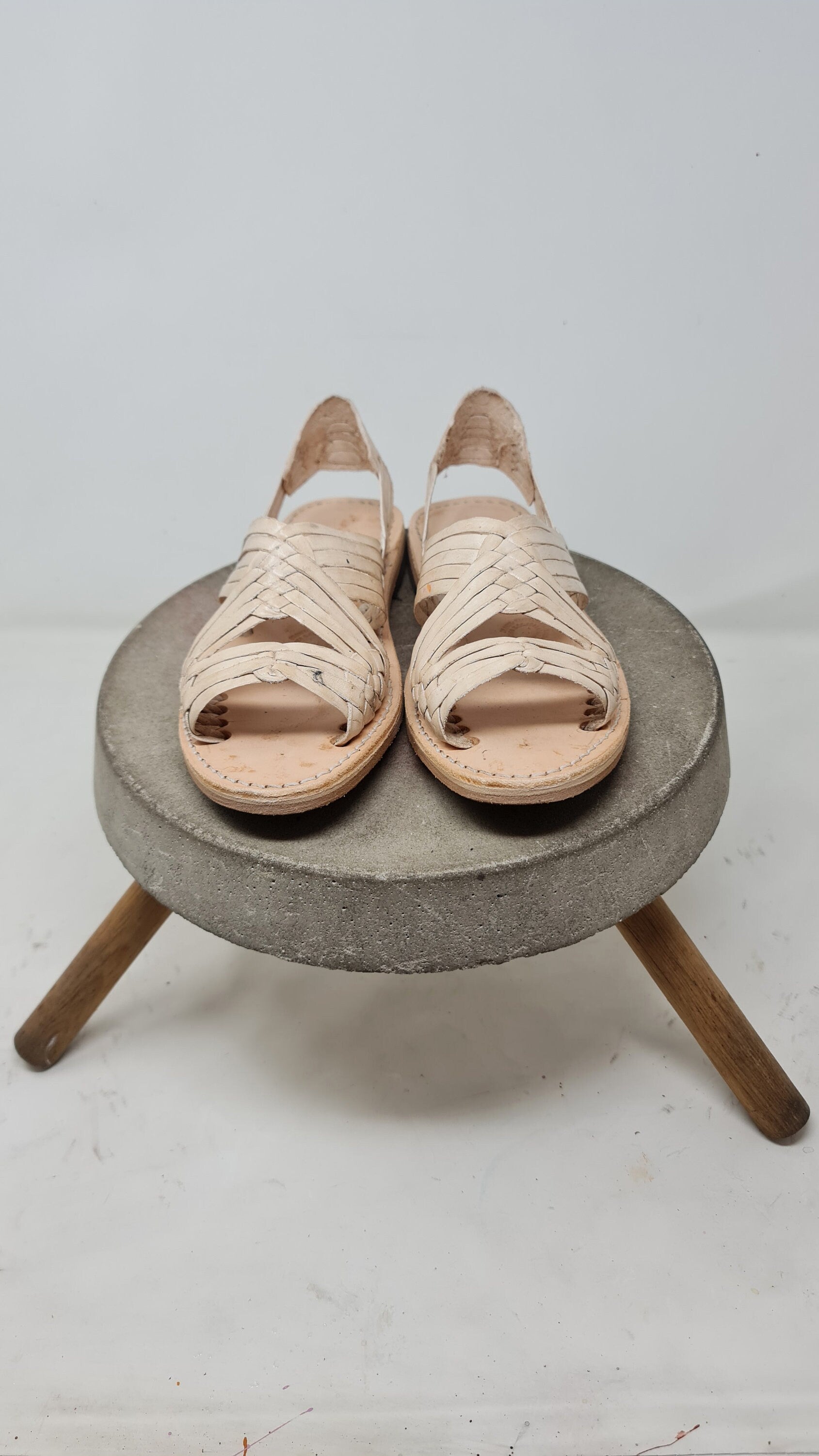 Women's huarache sandals, beige Mexican huaraches for women