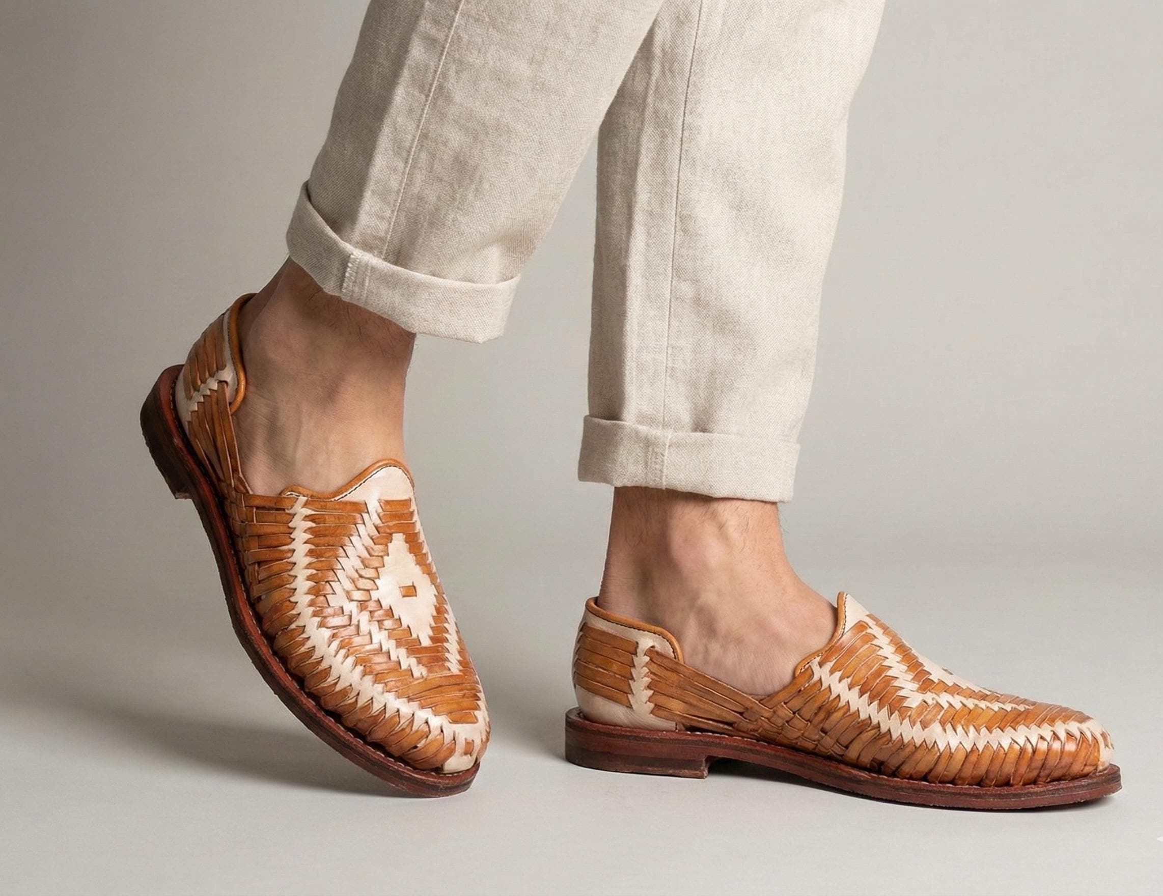 men's huaraches, Mexican huaraches, men's huarache sandals, huarache shoes, men's huarache shoes, men's leather sandals, Mexican sandals