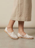 Mexican huaraches for women. Natural leather sandals