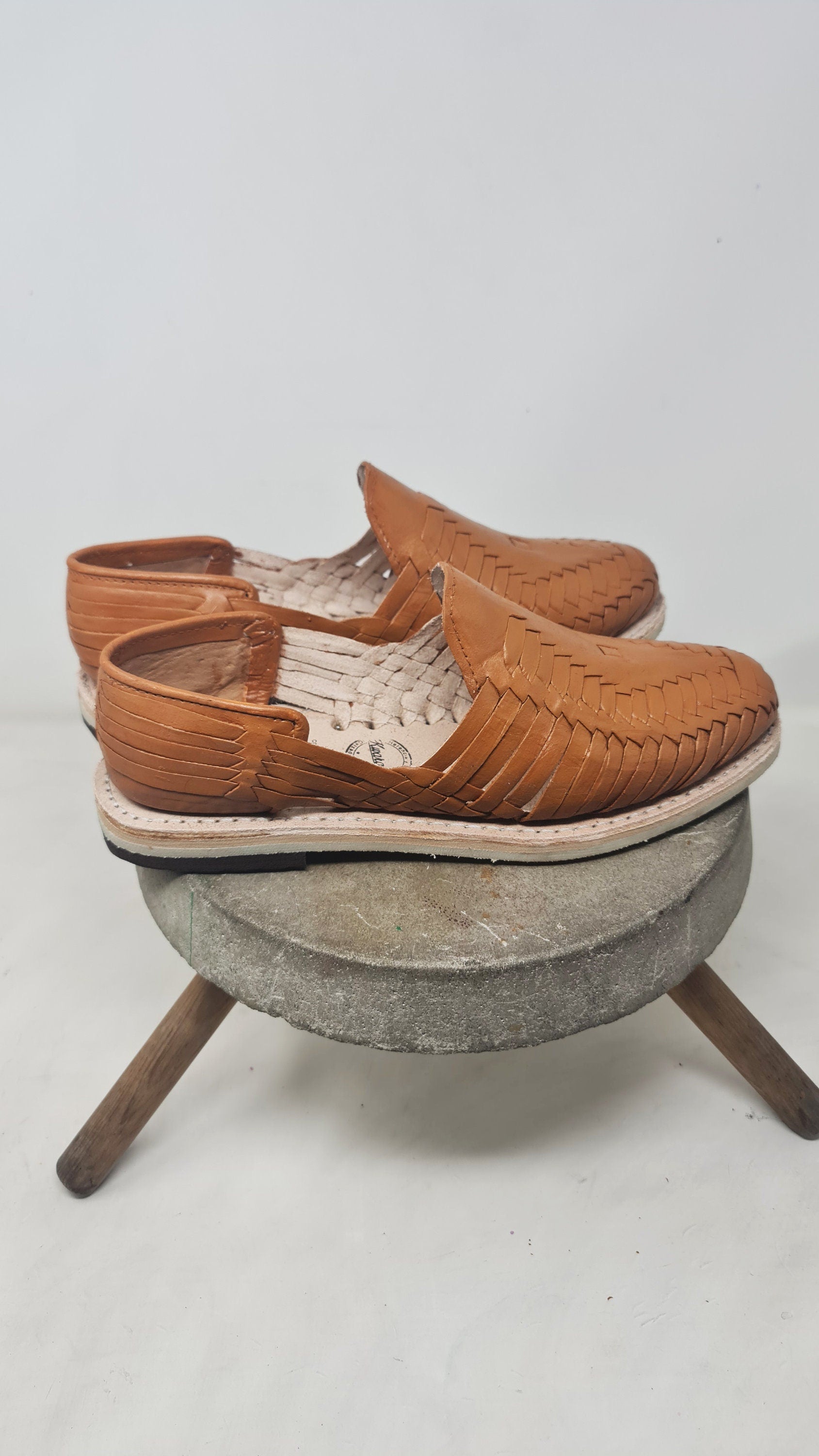 Men's Mexican Huaraches, Soft Leather "Tan", Rubber Sole, Closed Toe Style - Handmade and Authentic, Ships Directly from Mexico