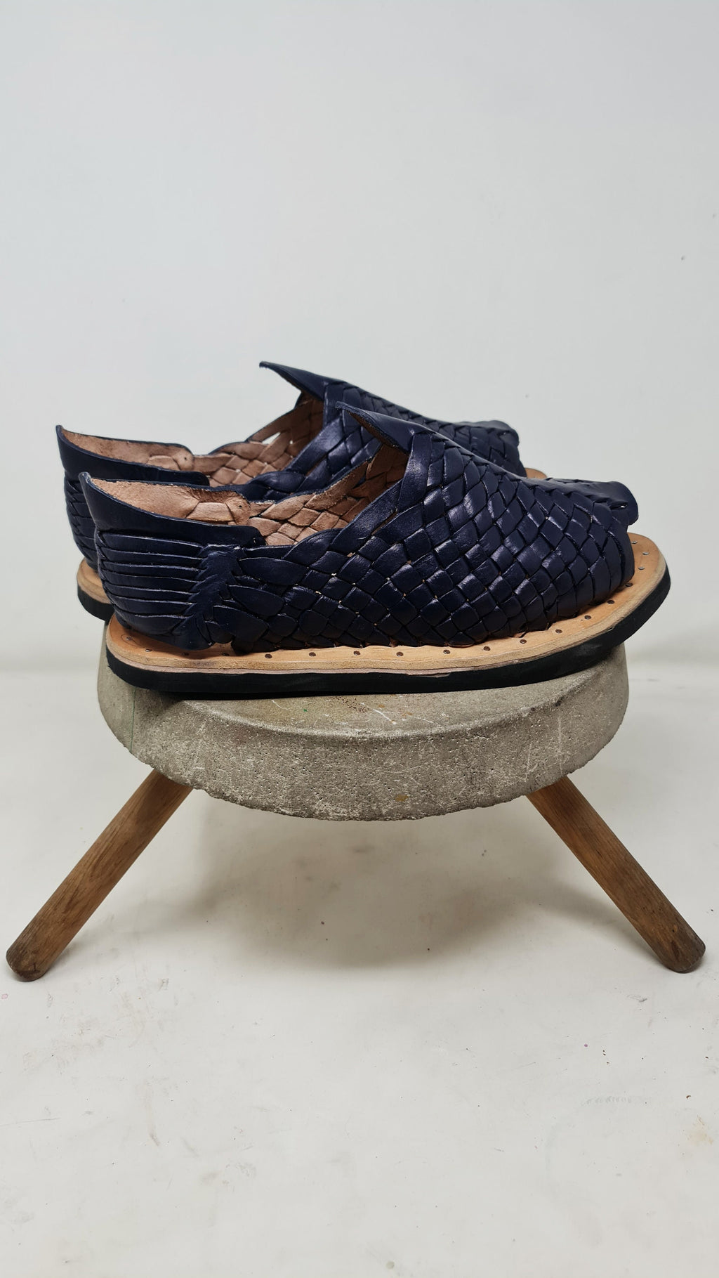 Men's Navy Huaraches Petatillo - Tire Sole and Nailed - Durable Mexican Footwear - Direct Shipping from Mexico